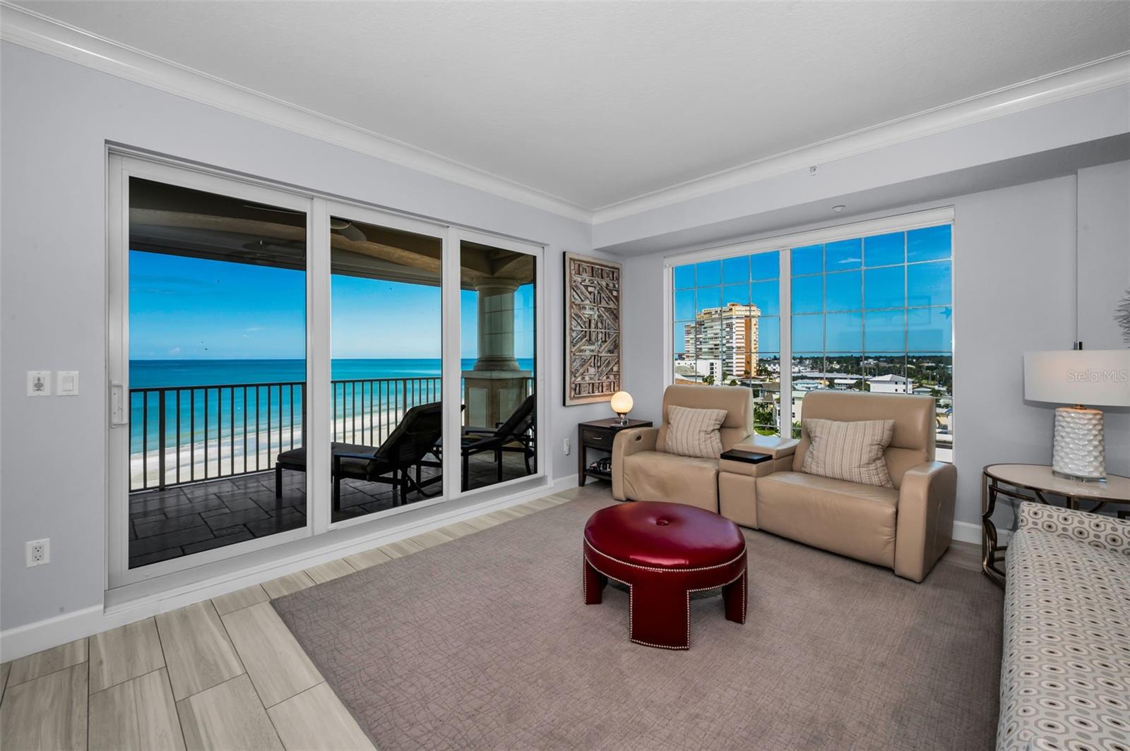 LA VISTANA B CONDO - Residential