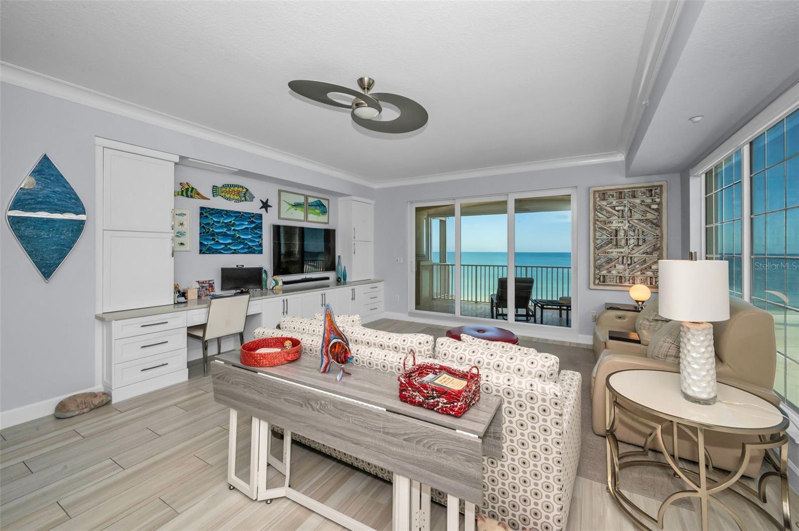 LA VISTANA B CONDO - Residential