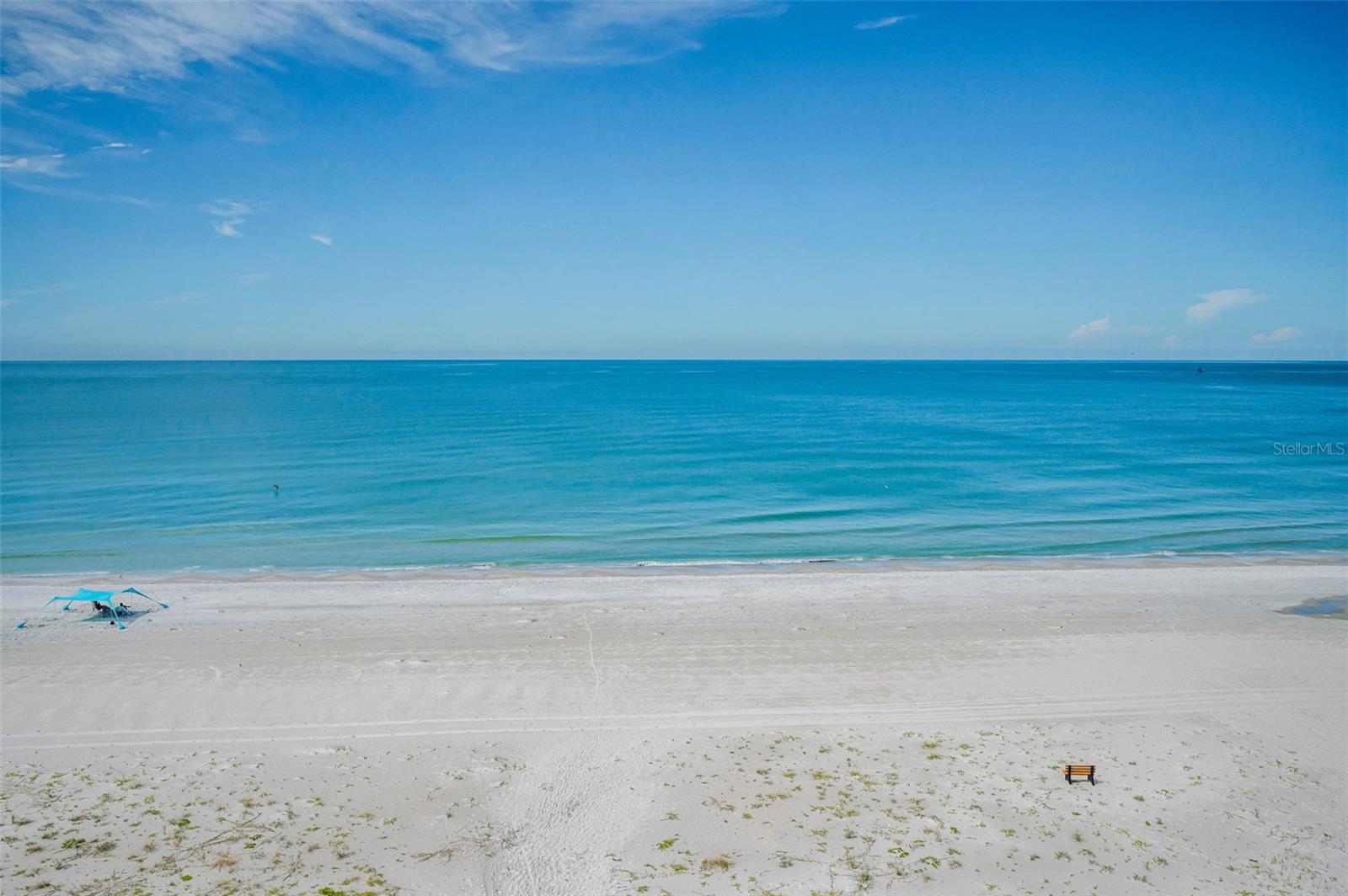 LA VISTANA B CONDO - Residential