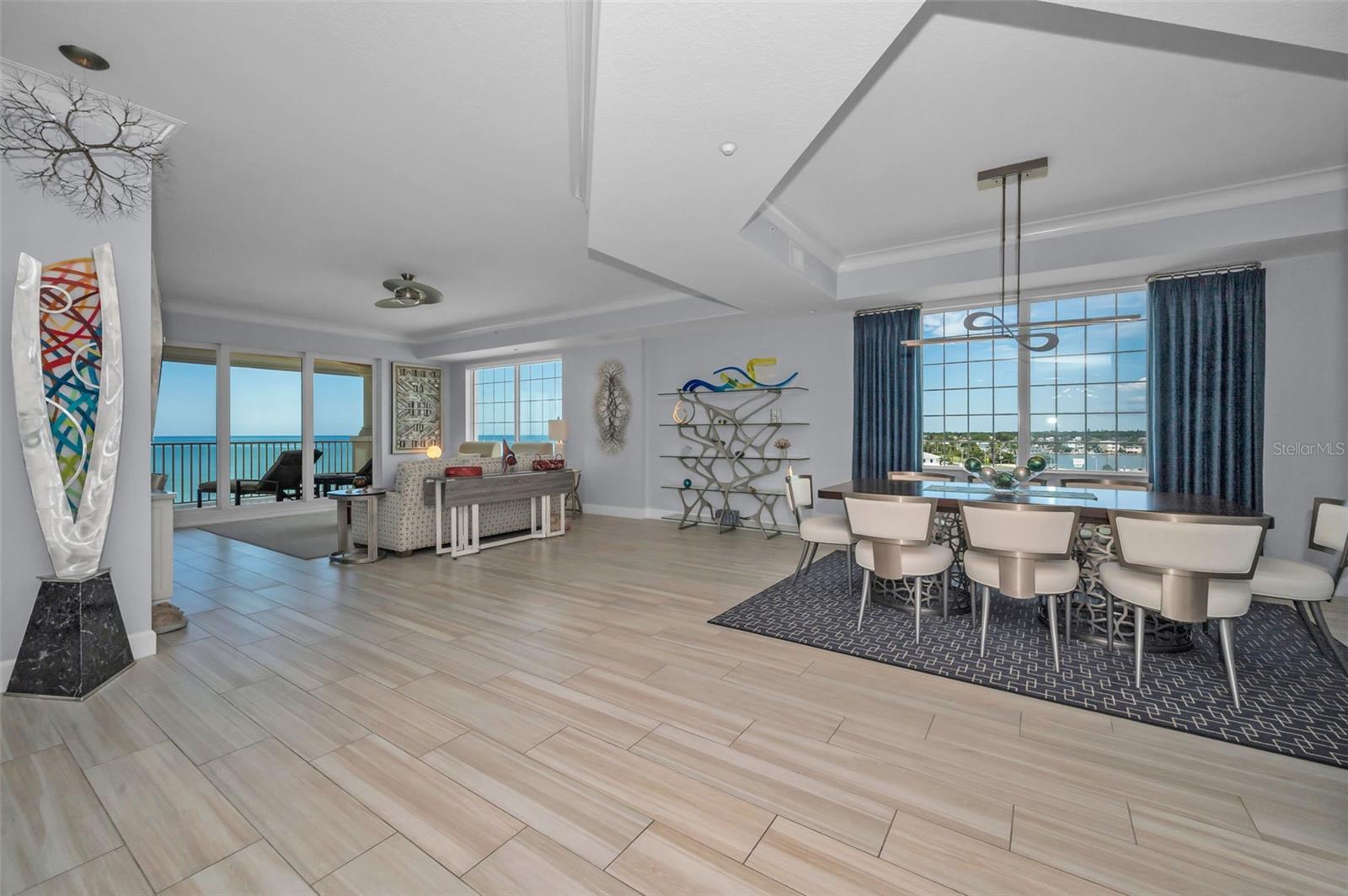 LA VISTANA B CONDO - Residential