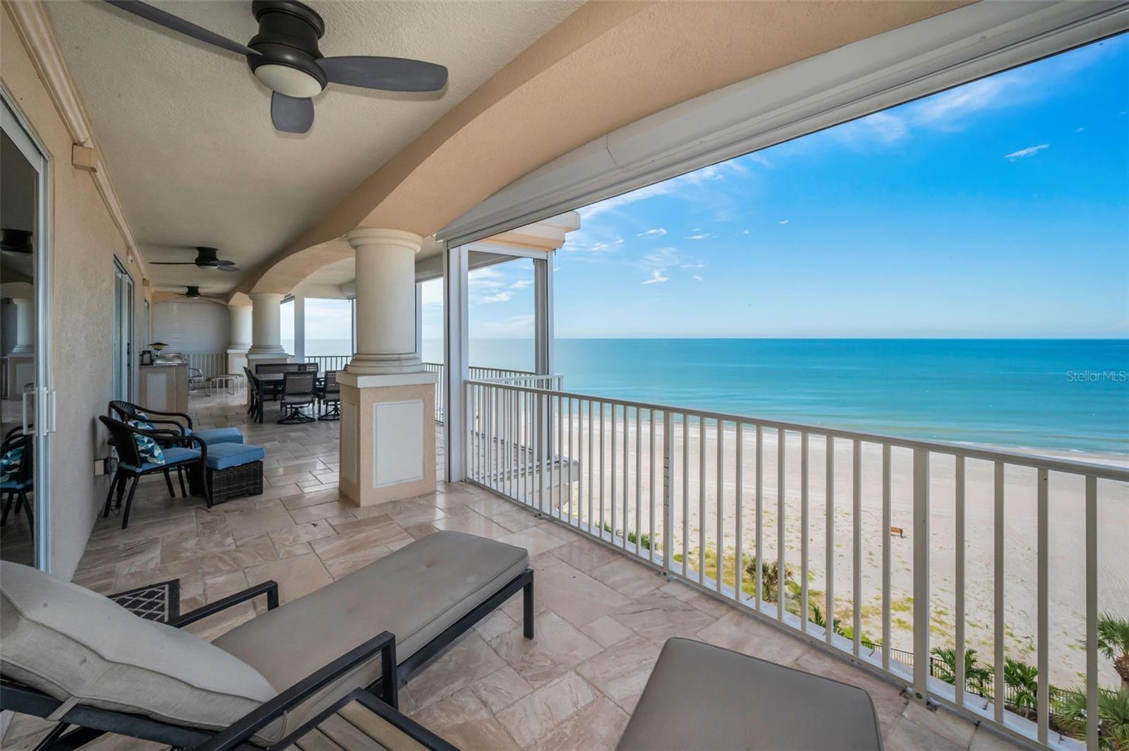 LA VISTANA B CONDO - Residential