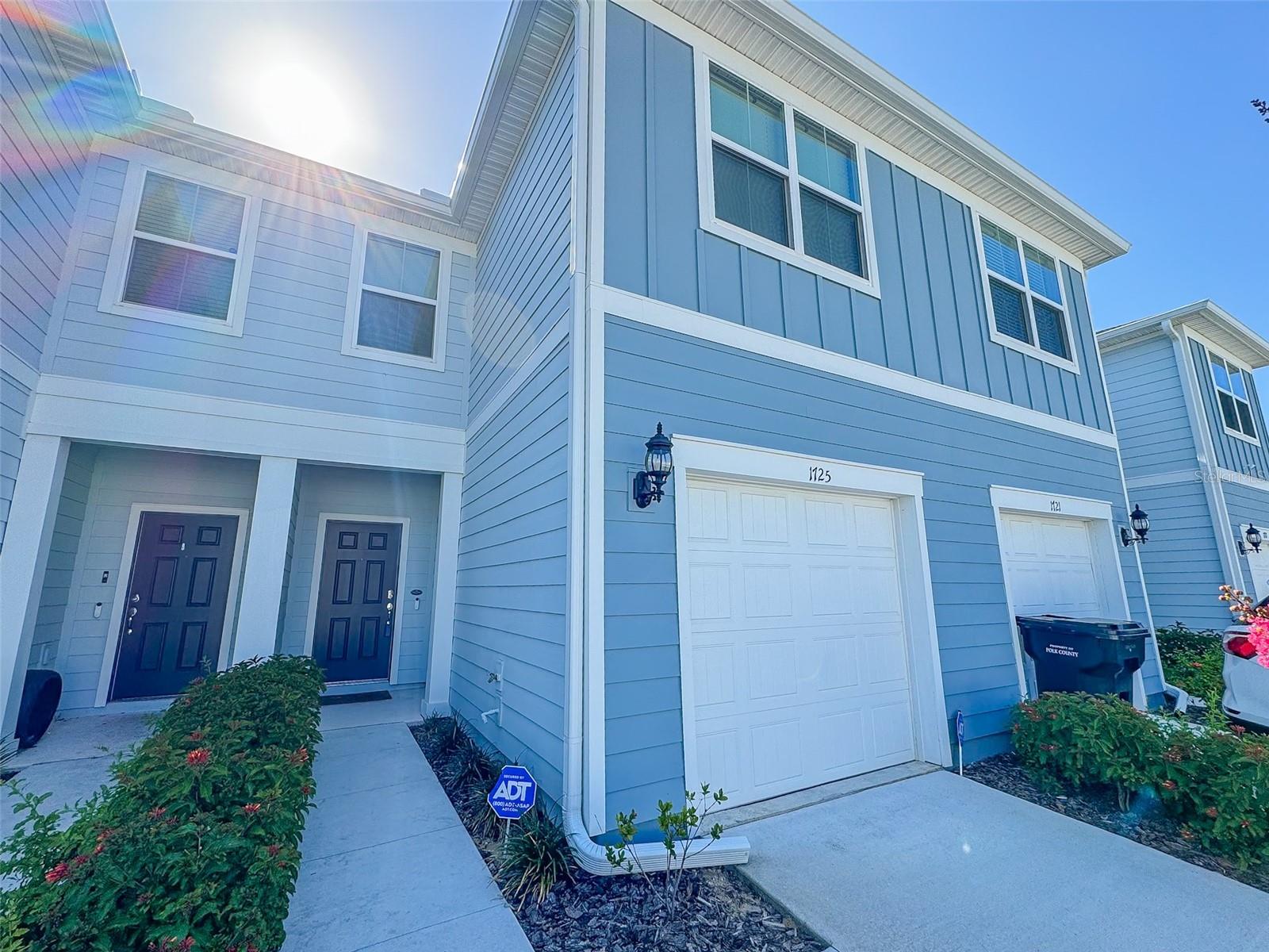 1725 DELIGHTFUL DRIVE