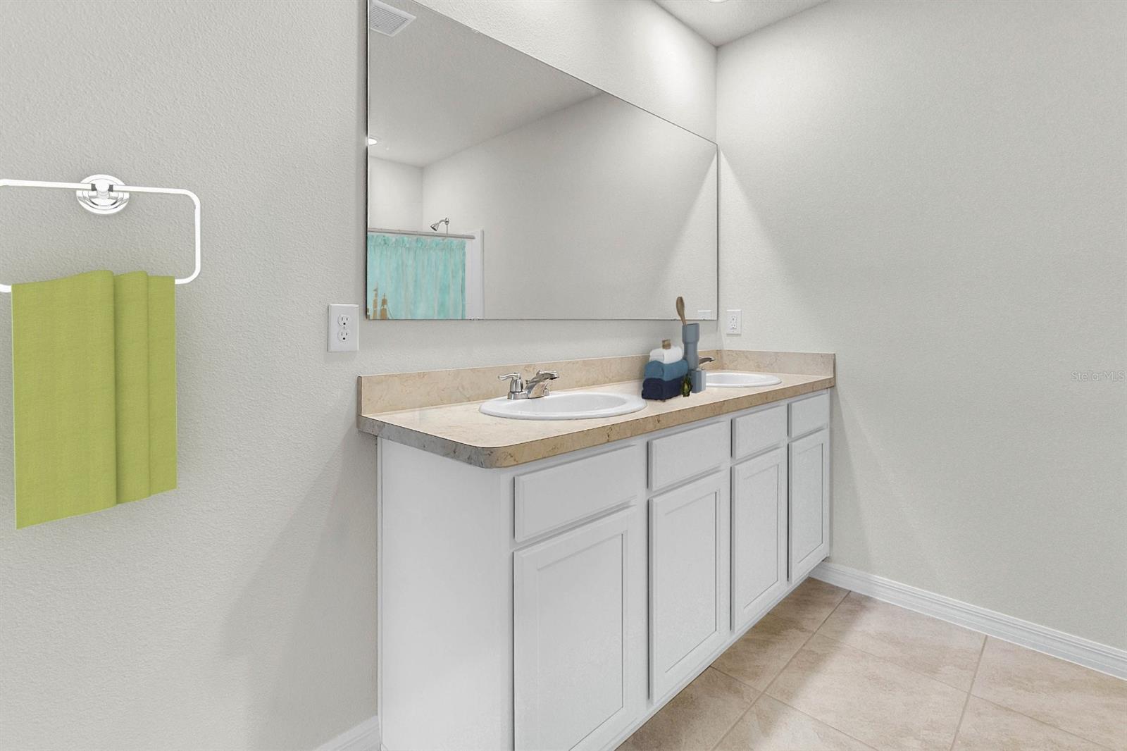 Coastal Woods Un D - Residential