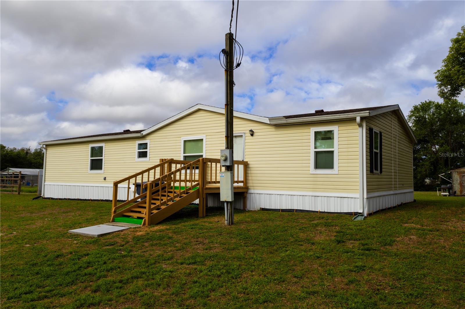 BELMONT WOODS - Residential