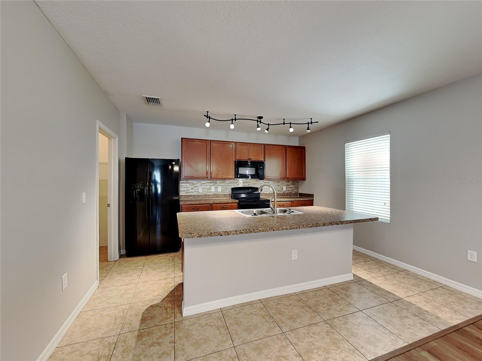 STERLING HILL PH3 - Residential Lease