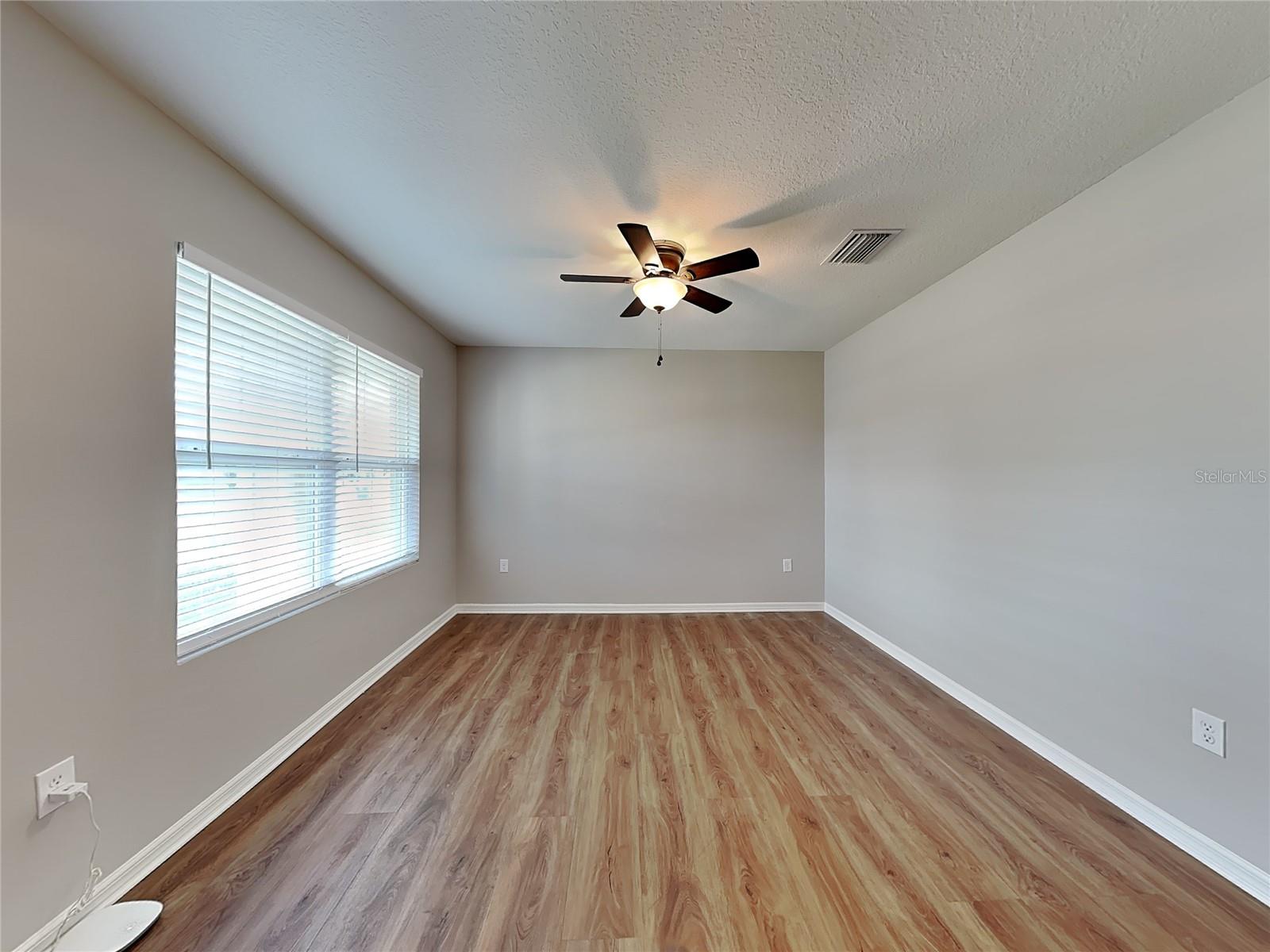 STERLING HILL PH3 - Residential Lease