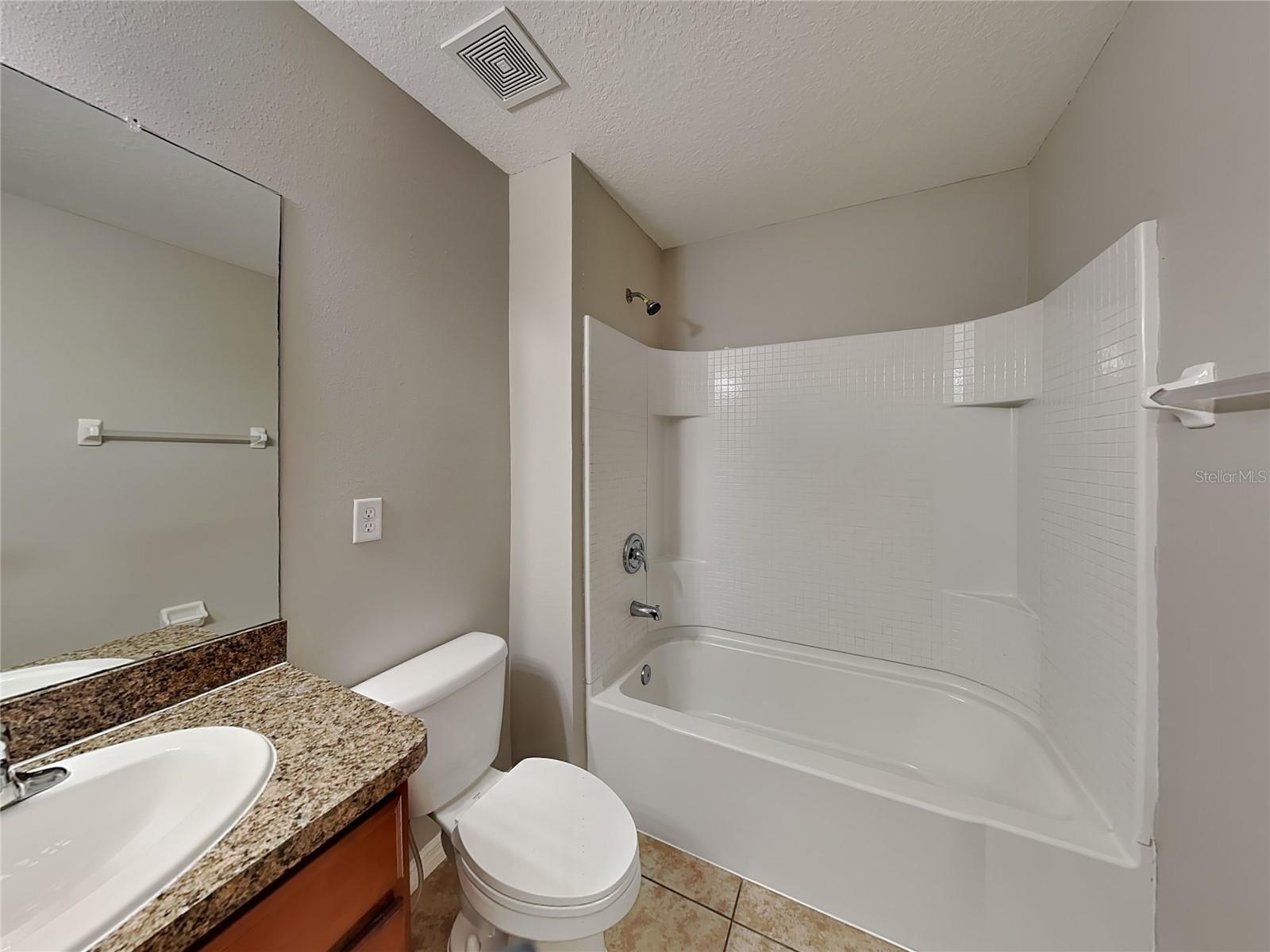 STERLING HILL PH3 - Residential Lease