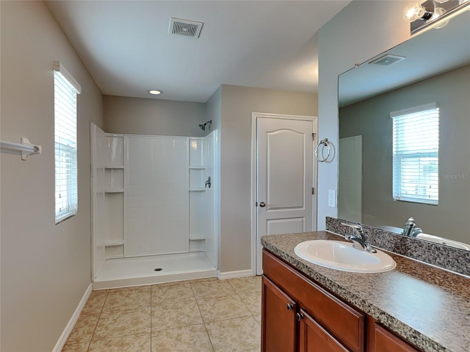 STERLING HILL PH3 - Residential Lease