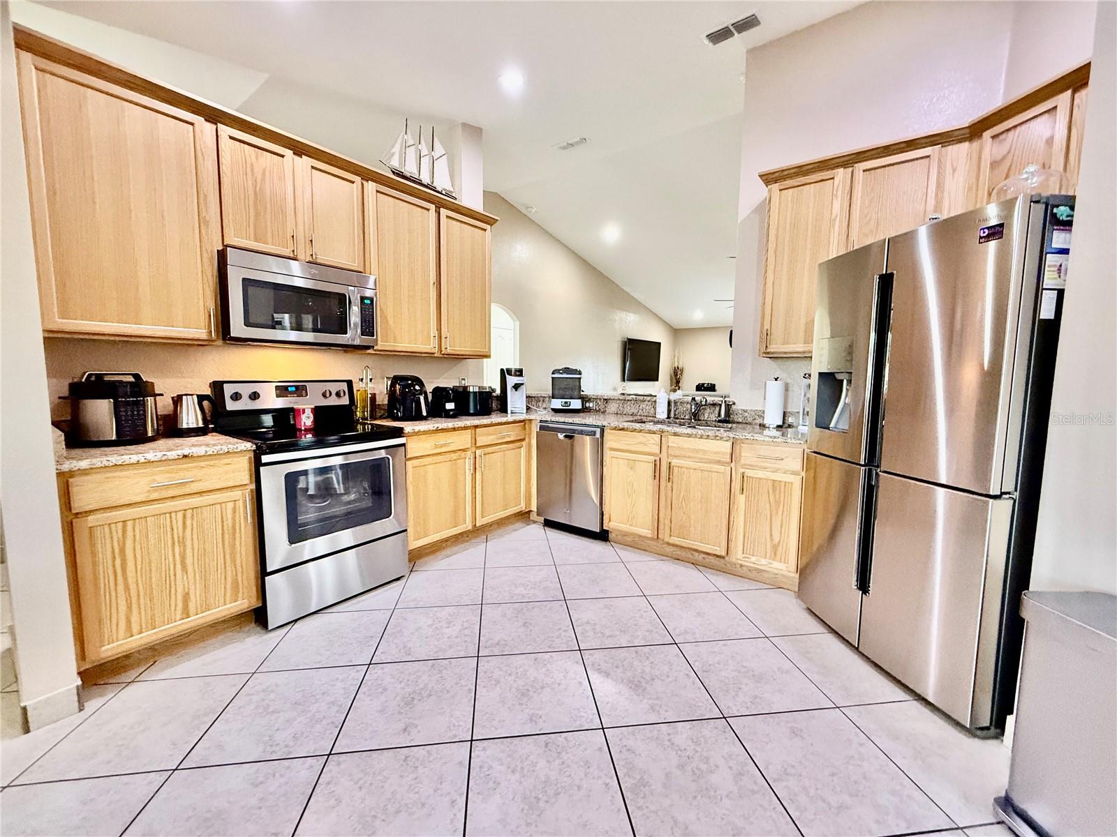 6937 MINAXI DRIVE