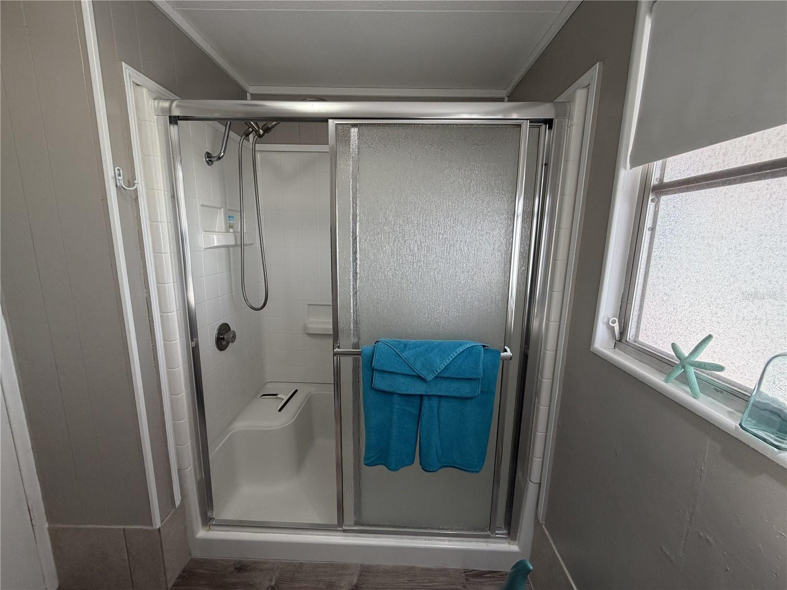 TRI-PAR ESTATES - Residential