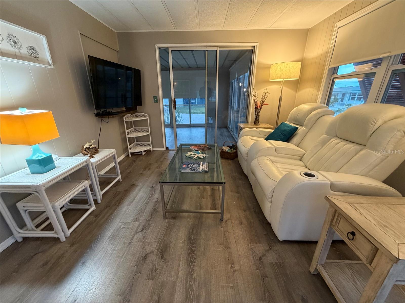 TRI-PAR ESTATES - Residential