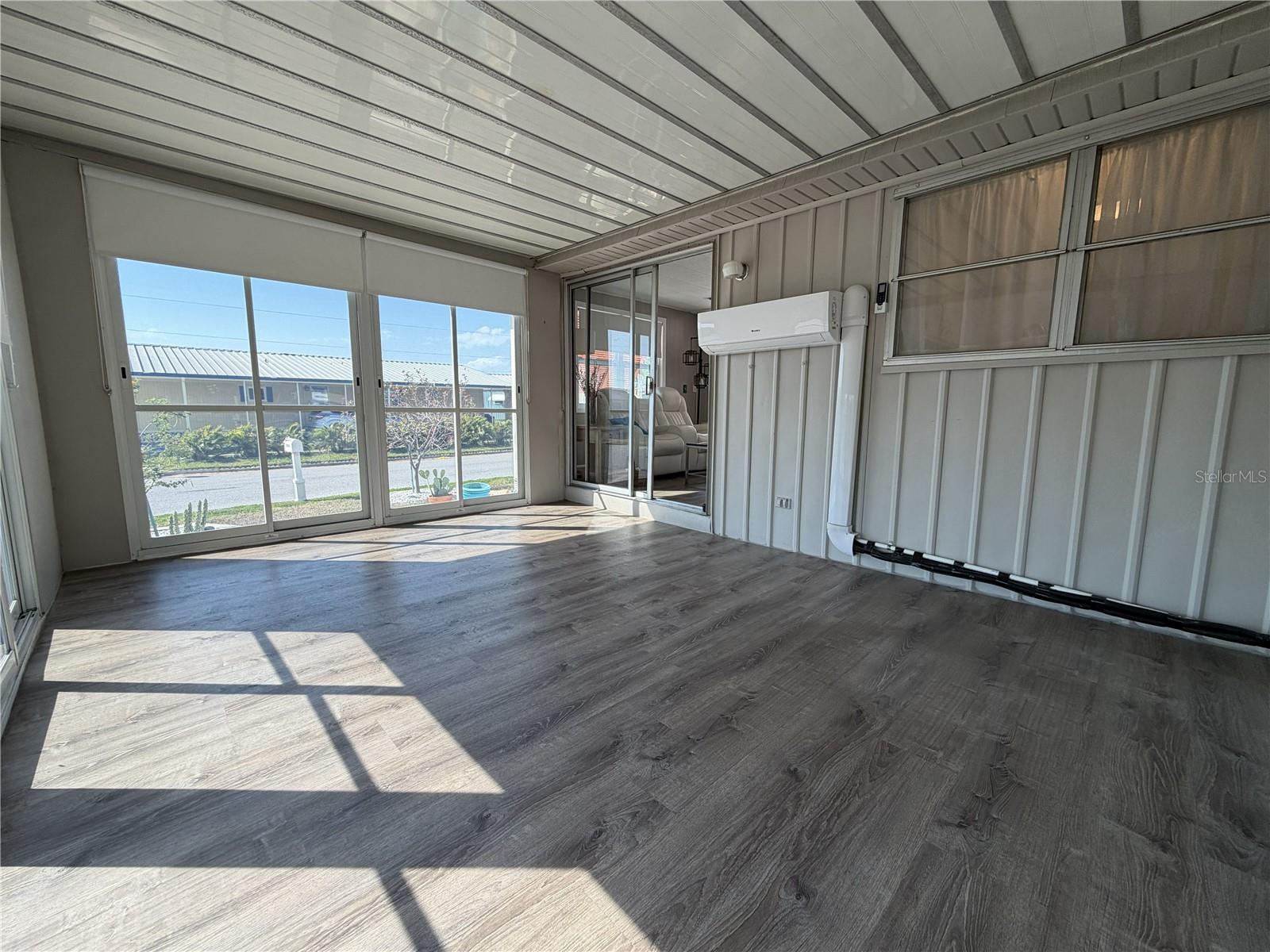 TRI-PAR ESTATES - Residential