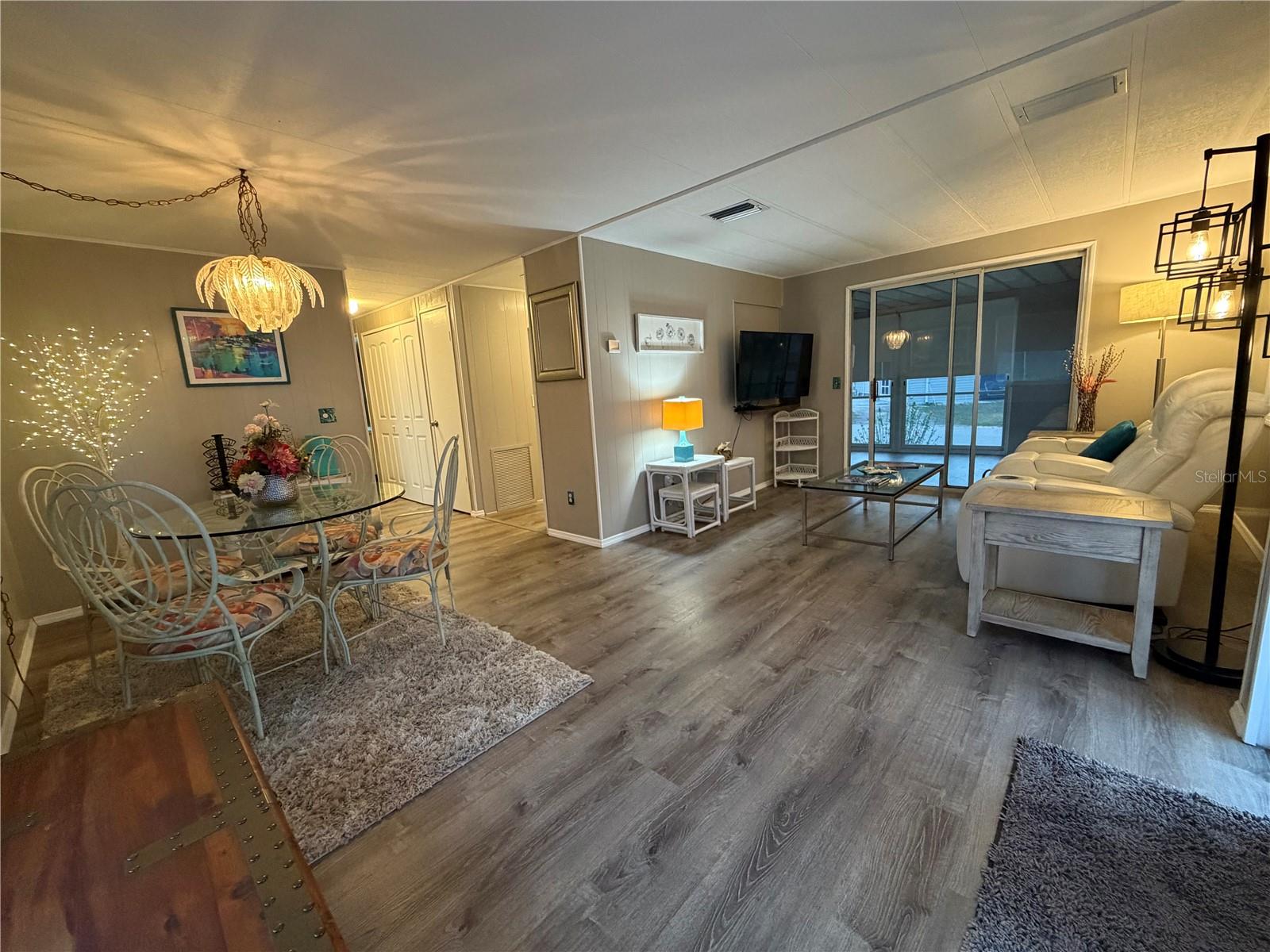 TRI-PAR ESTATES - Residential