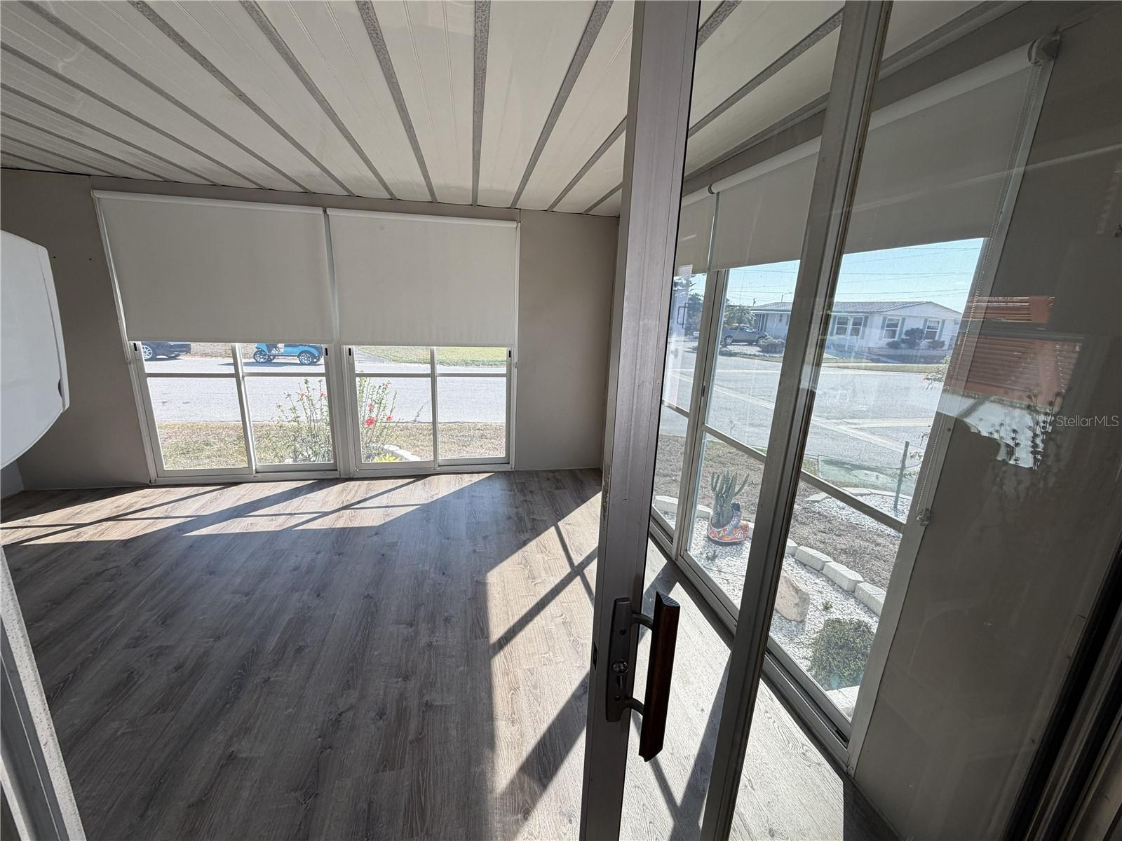 TRI-PAR ESTATES - Residential