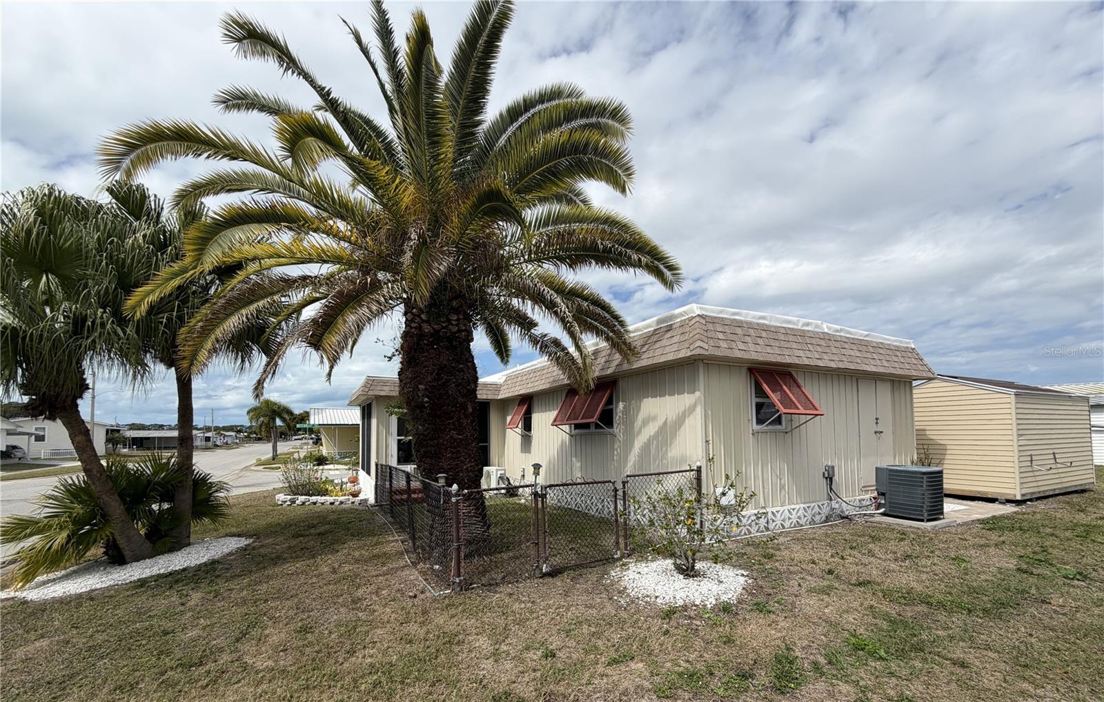 TRI-PAR ESTATES - Residential