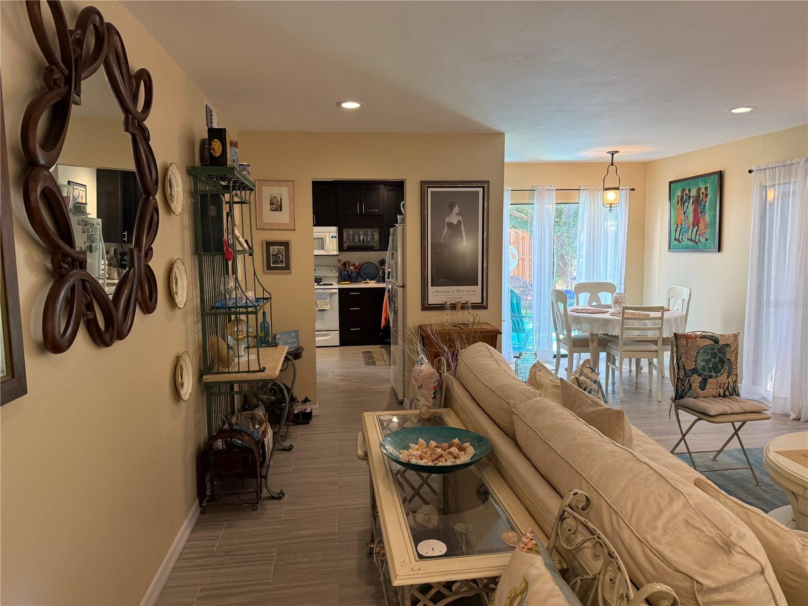 CORDOVA GARDENS III - Residential Lease