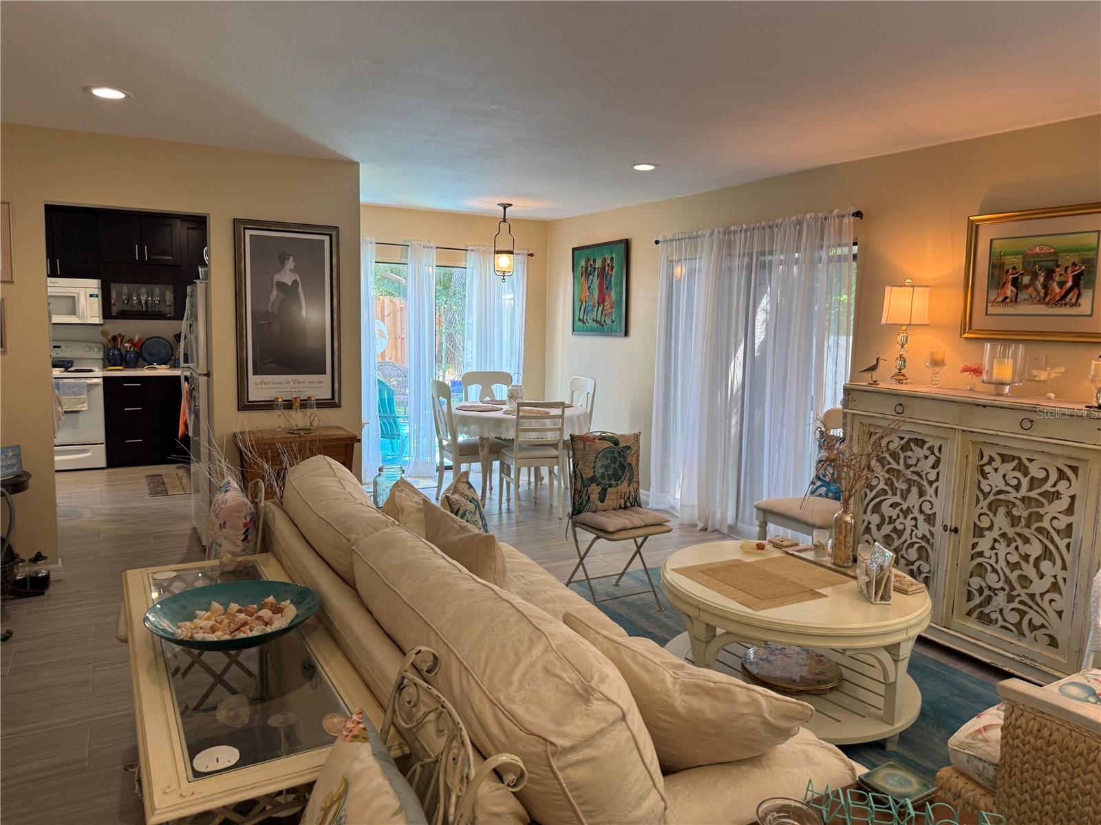 CORDOVA GARDENS III - Residential Lease