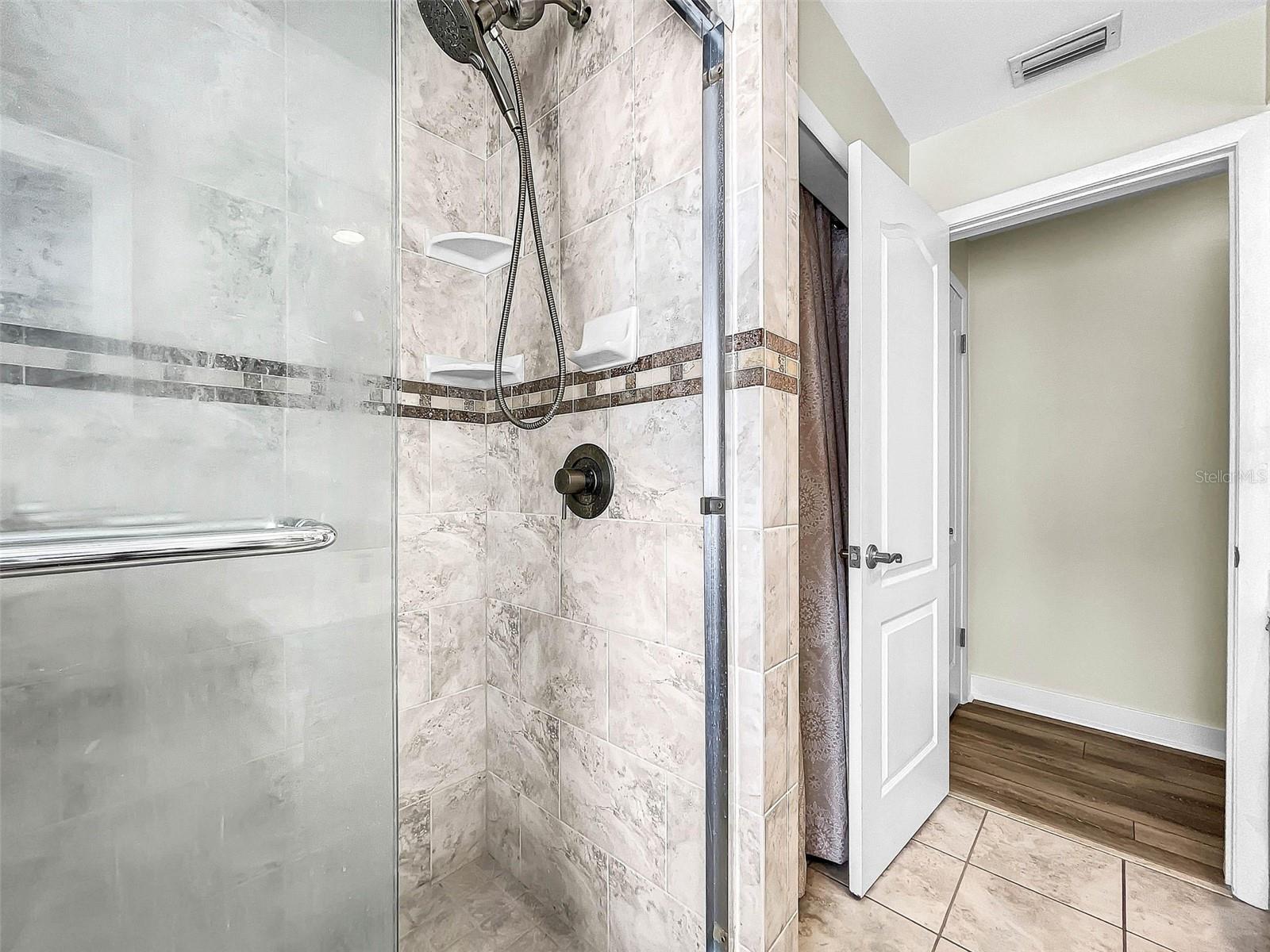 ISLAND ESTATES OF CLEARWATER UNIT 6-B - Residential