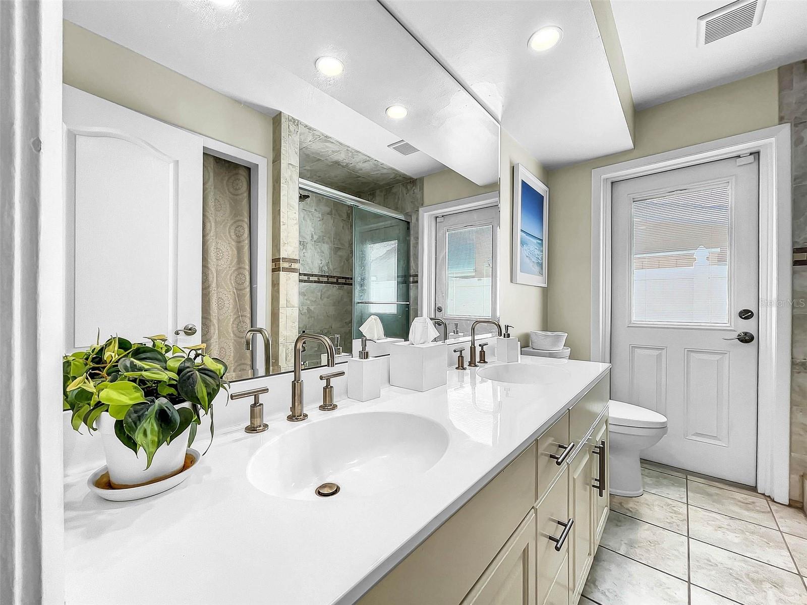 ISLAND ESTATES OF CLEARWATER UNIT 6-B - Residential