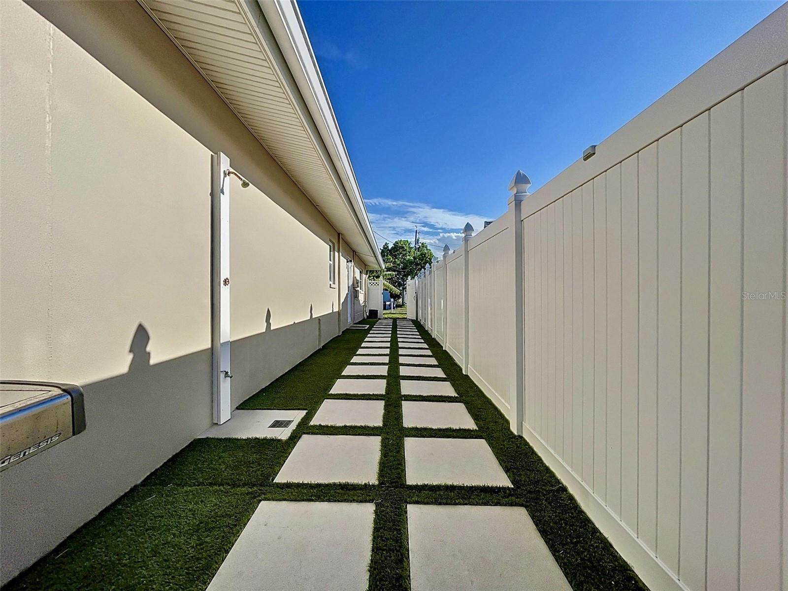 ISLAND ESTATES OF CLEARWATER UNIT 6-B - Residential