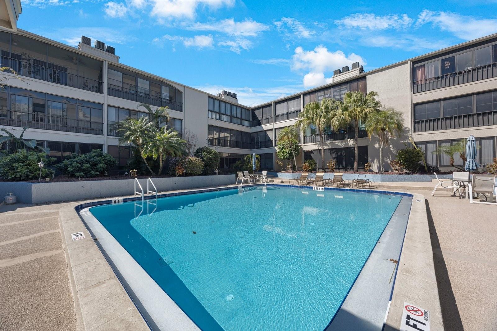 BELLEAIR GARDENS CONDO - Residential