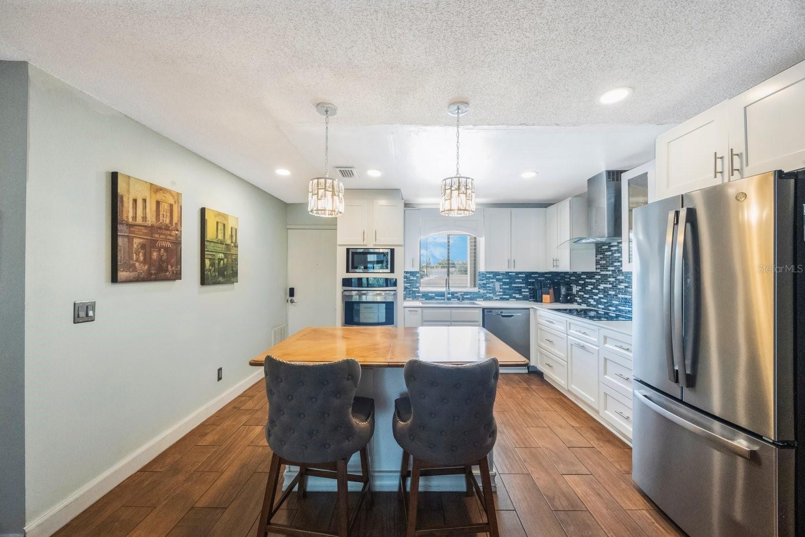 BELLEAIR GARDENS CONDO - Residential