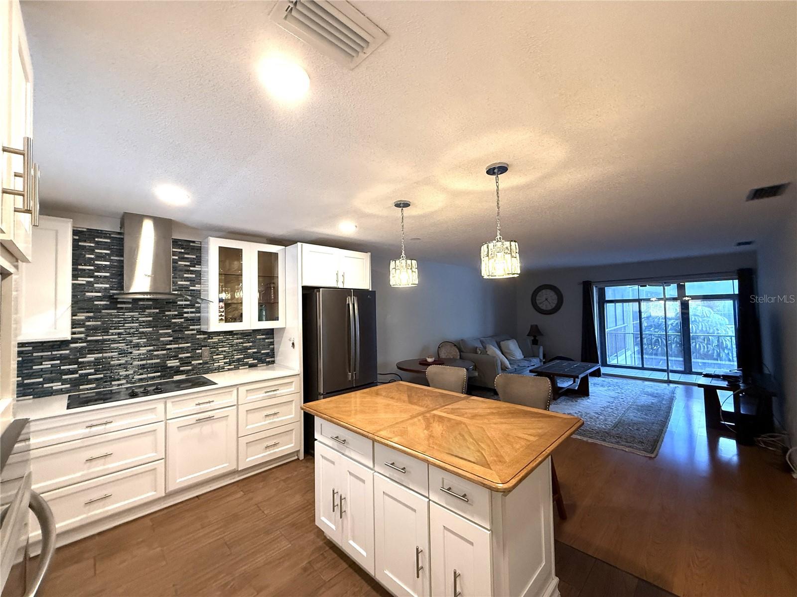 BELLEAIR GARDENS CONDO - Residential