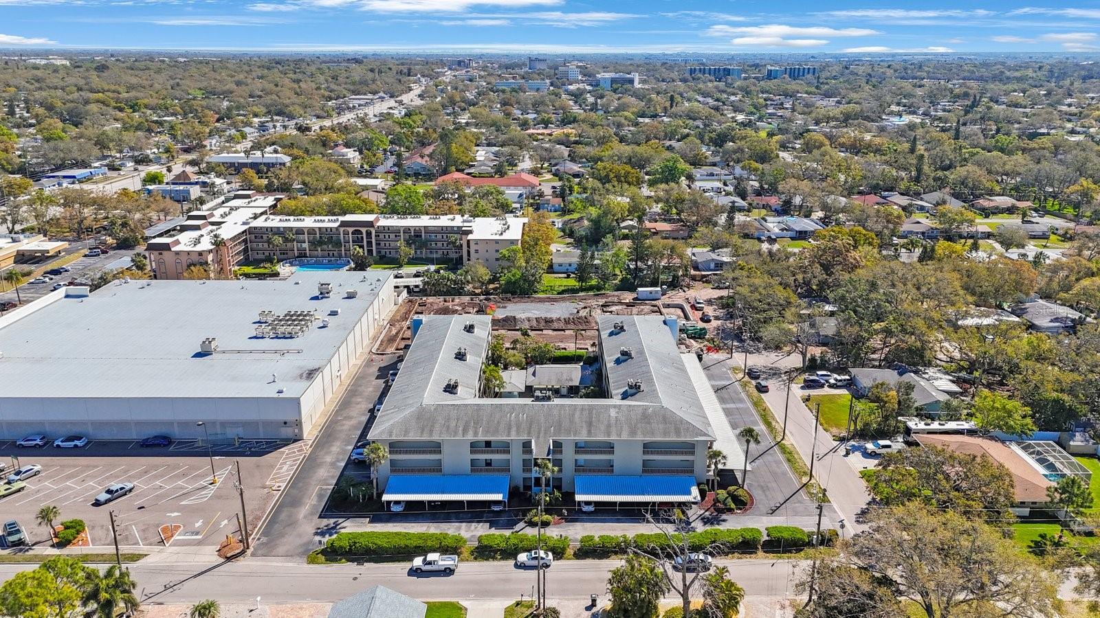 BELLEAIR GARDENS CONDO - Residential