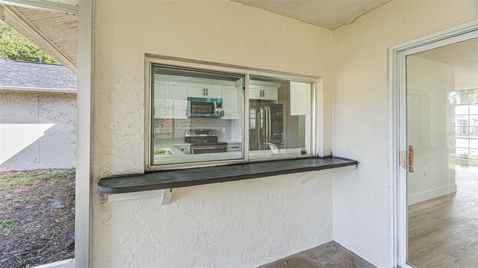 RAVENSWOOD VILLAGE - Residential