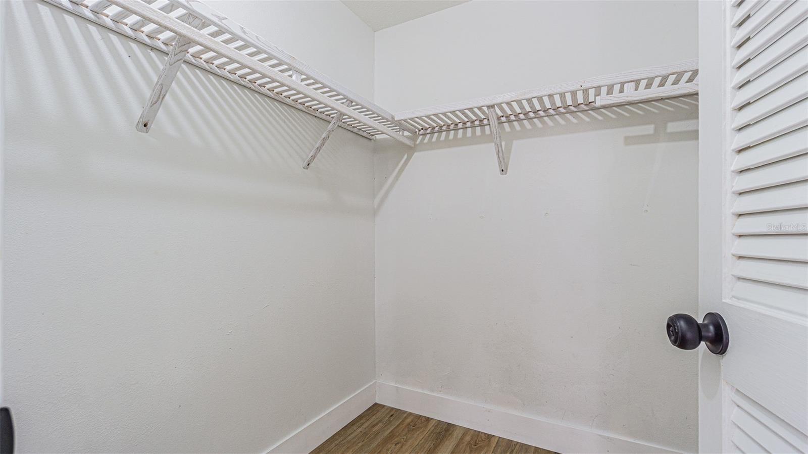 RAVENSWOOD VILLAGE - Residential