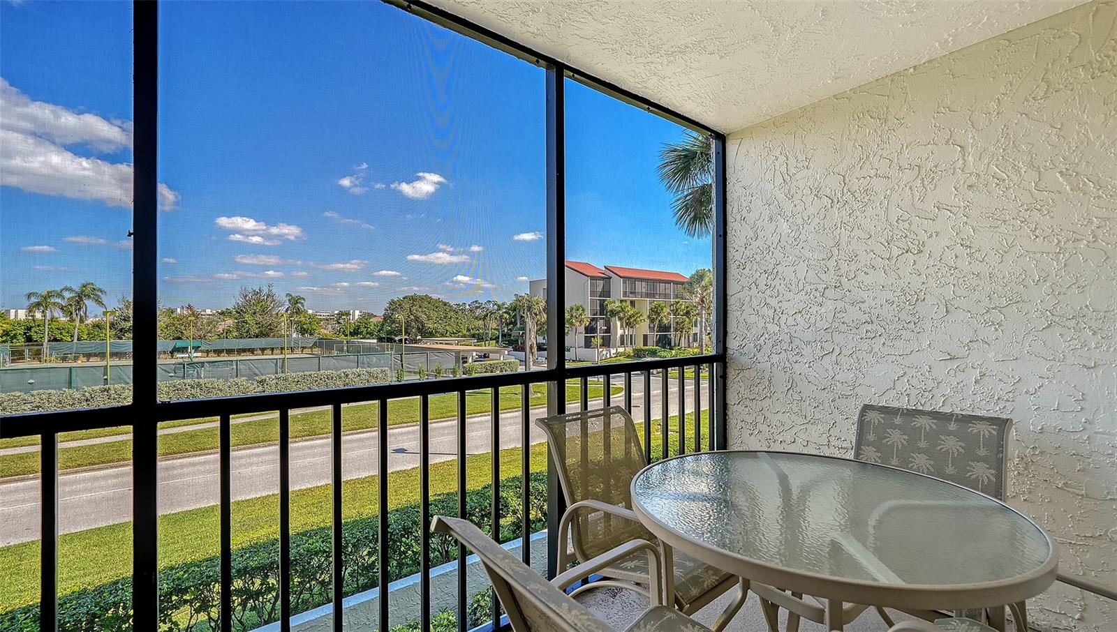 SEAPLACE III - Residential Lease