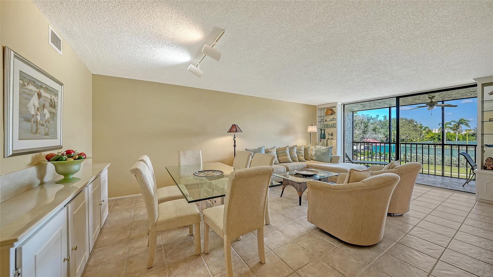 SEAPLACE III - Residential Lease