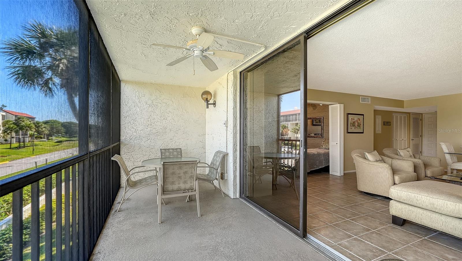 SEAPLACE III - Residential Lease