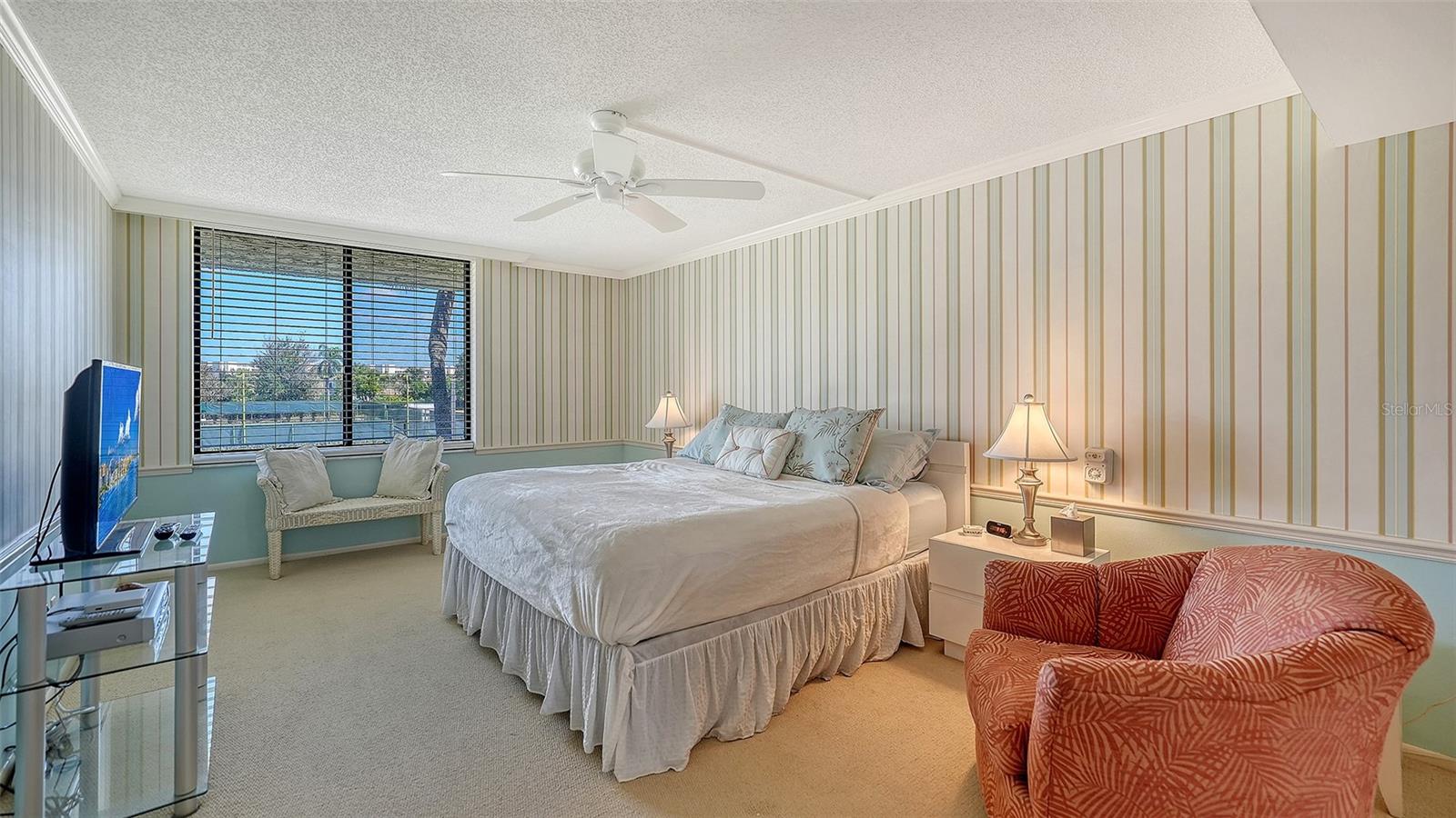 SEAPLACE III - Residential Lease