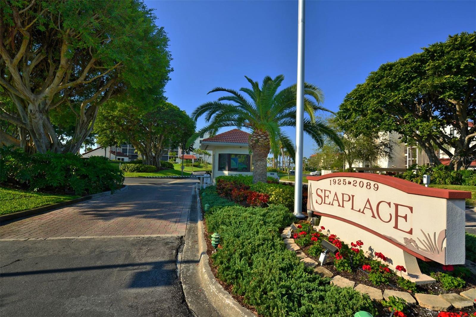 SEAPLACE III - Residential Lease