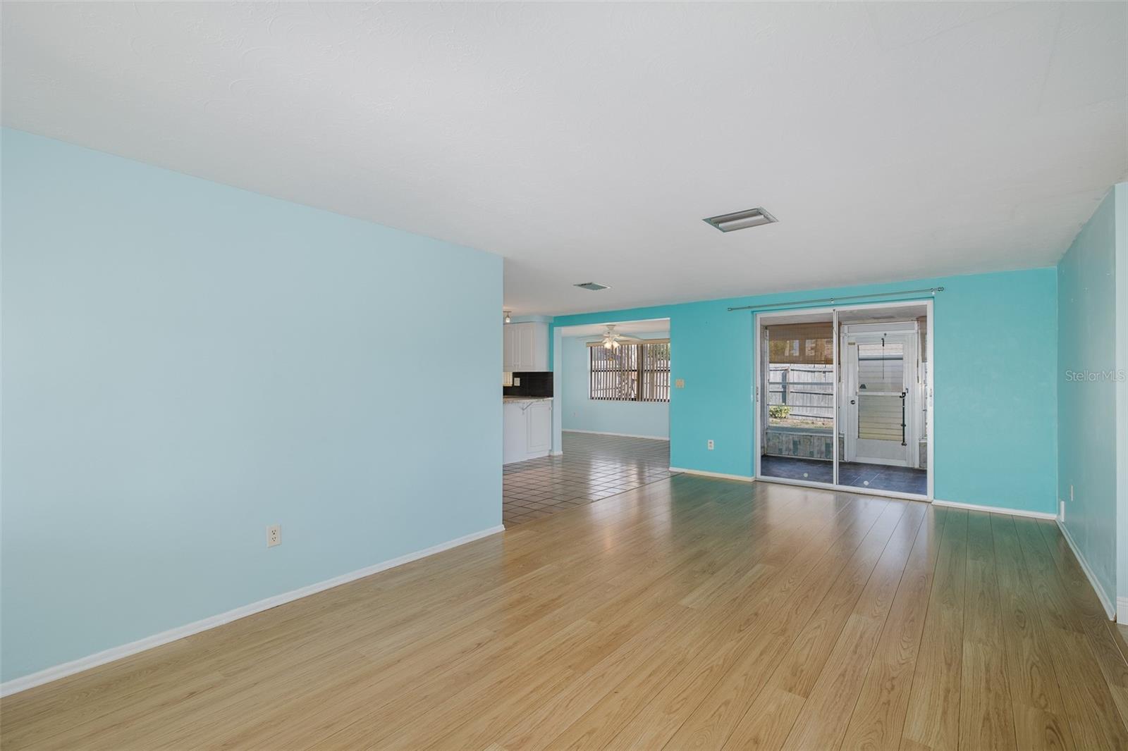 ALOHA GARDENS - Residential