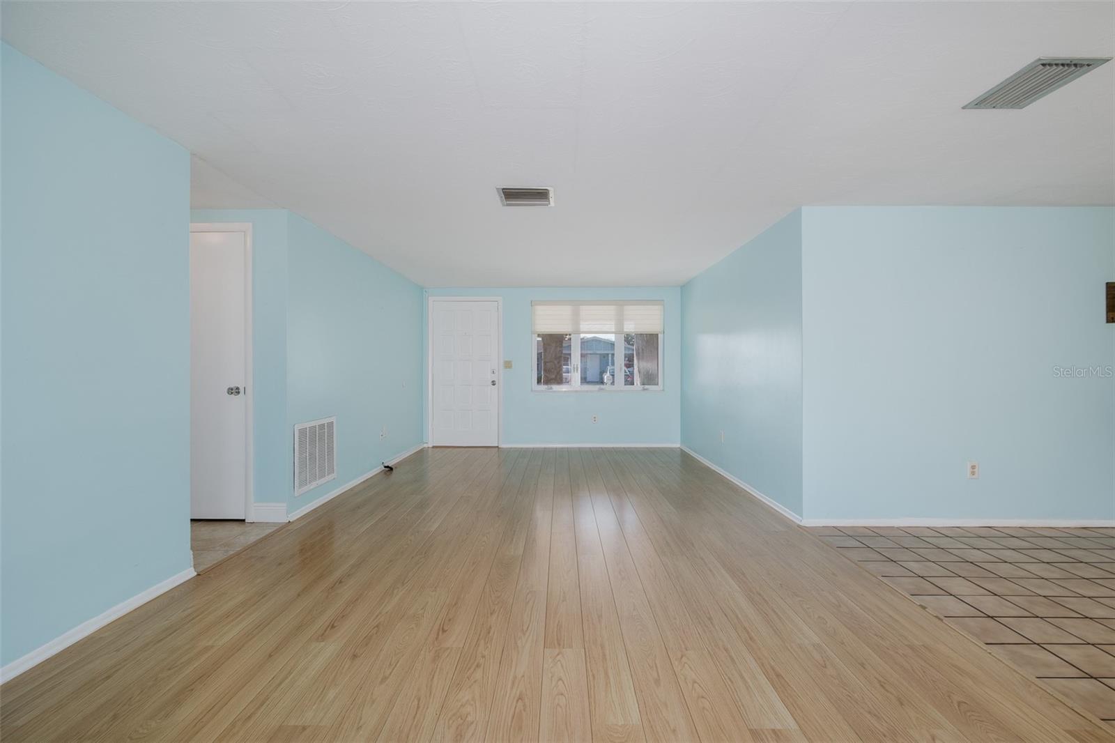 ALOHA GARDENS - Residential