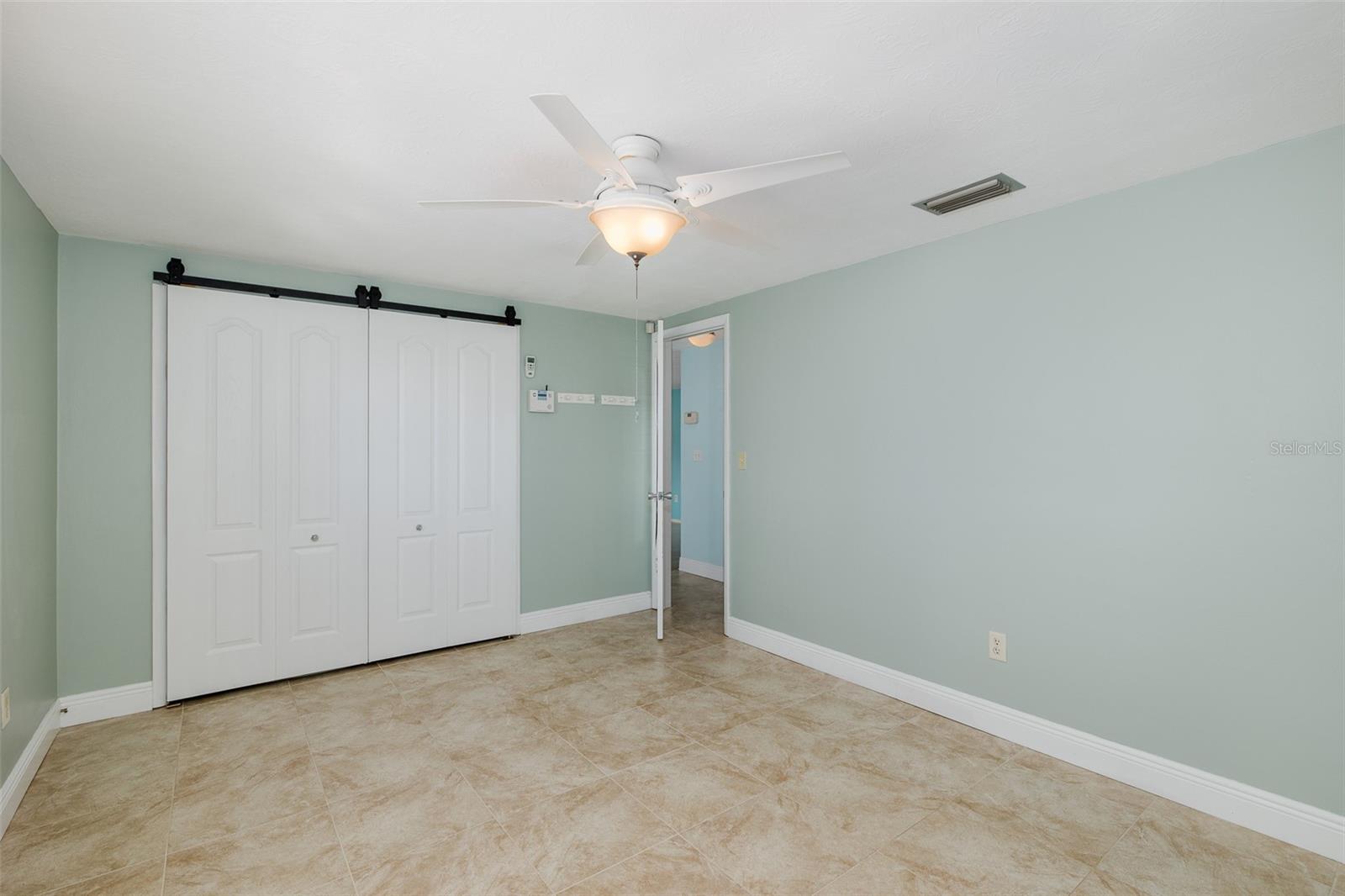 ALOHA GARDENS - Residential