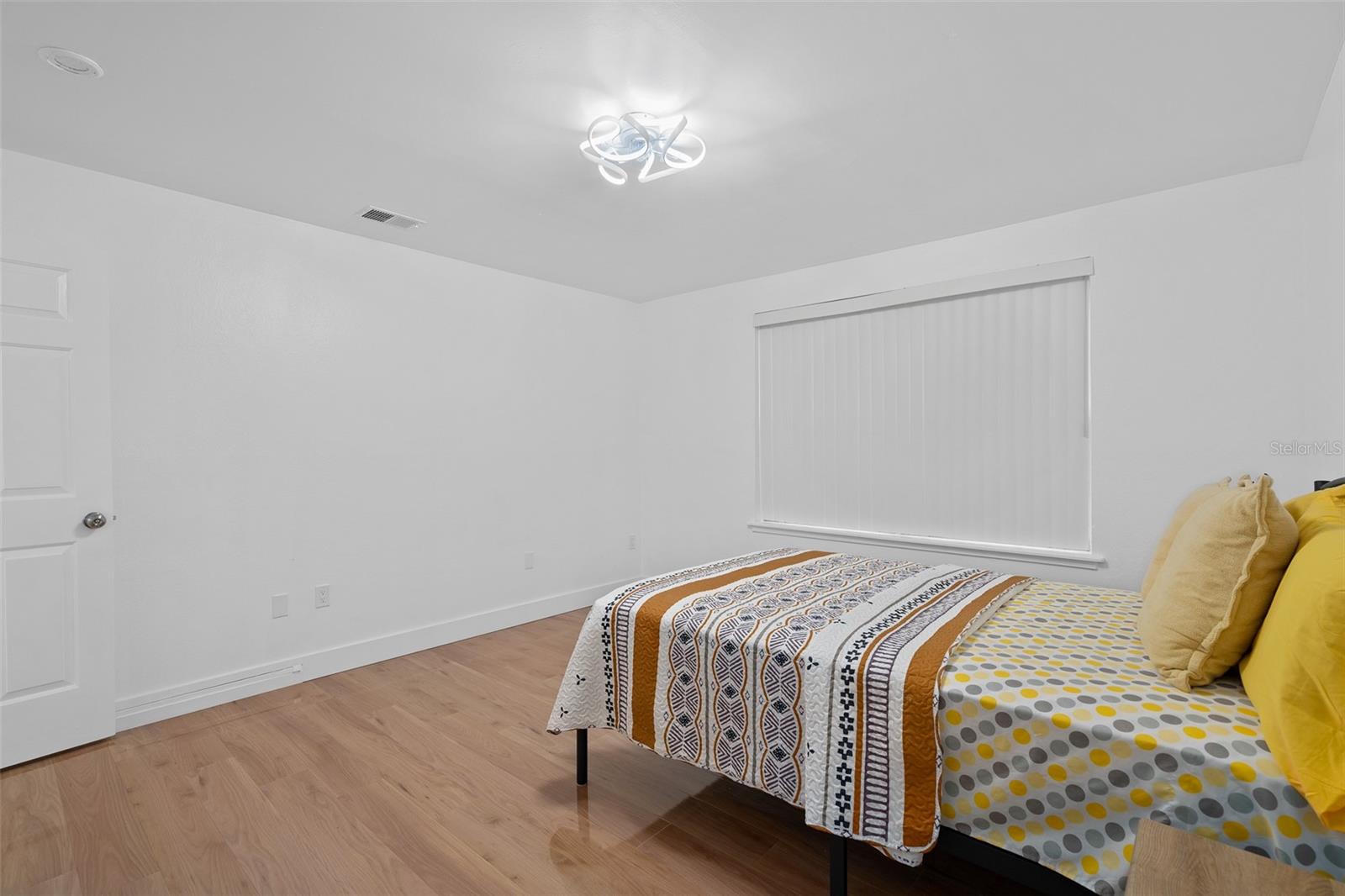 CYPRESS POINTE/LK ORLANDO - Residential