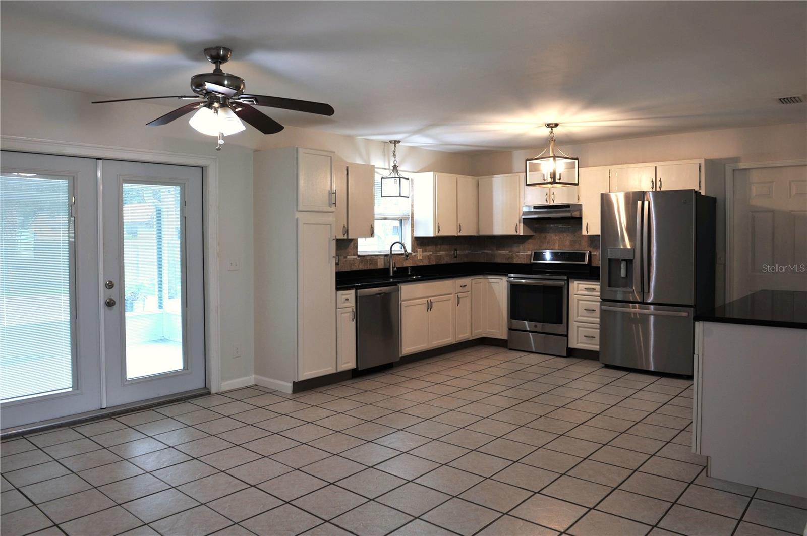 FLORIDA SHORES 01 - Residential