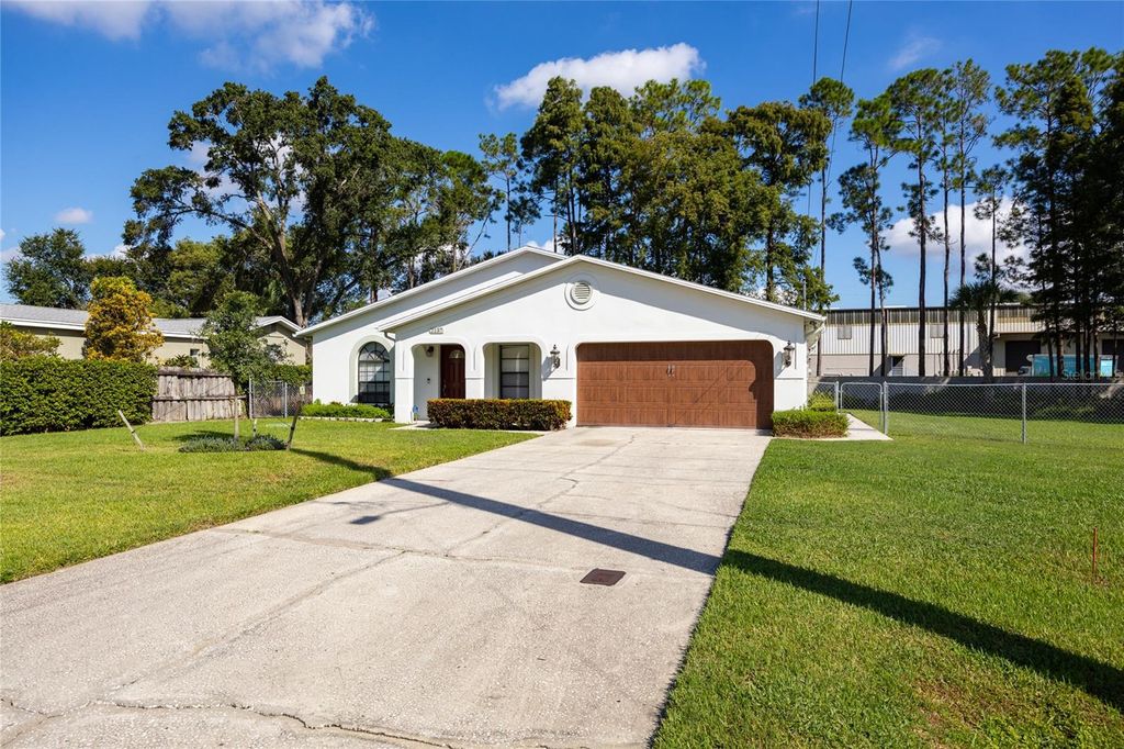 Photo of 2137 W Juneau Street, Tampa, FL 33604 (MLS # TB8435923)