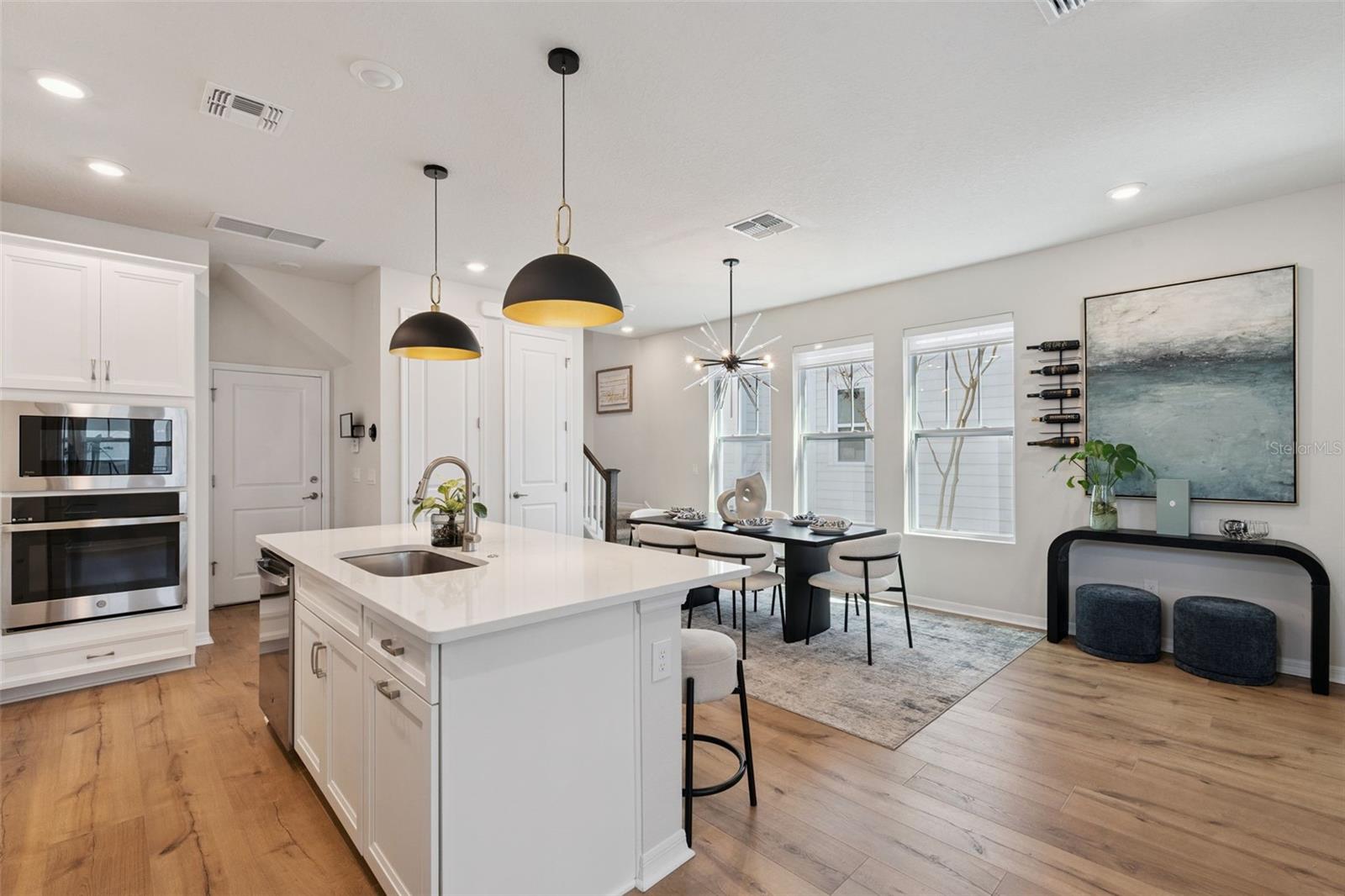 OAKLAND PARK - Residential