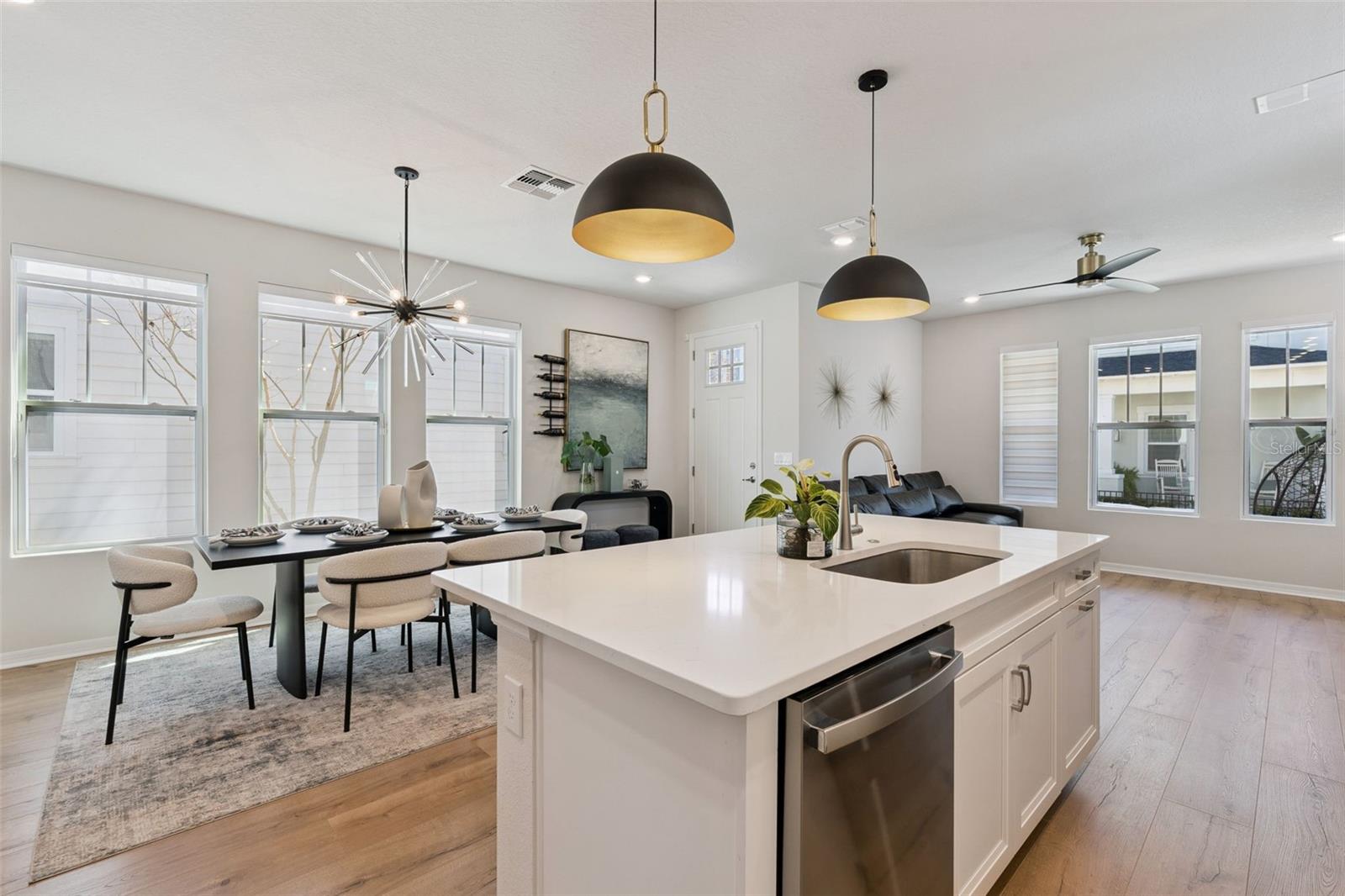 OAKLAND PARK - Residential