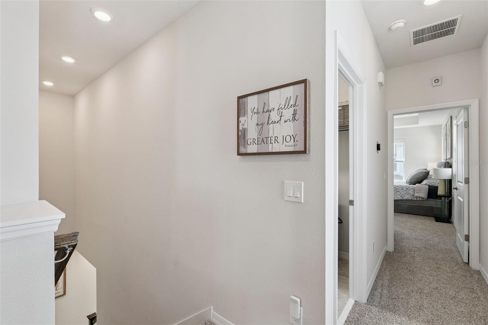 OAKLAND PARK - Residential