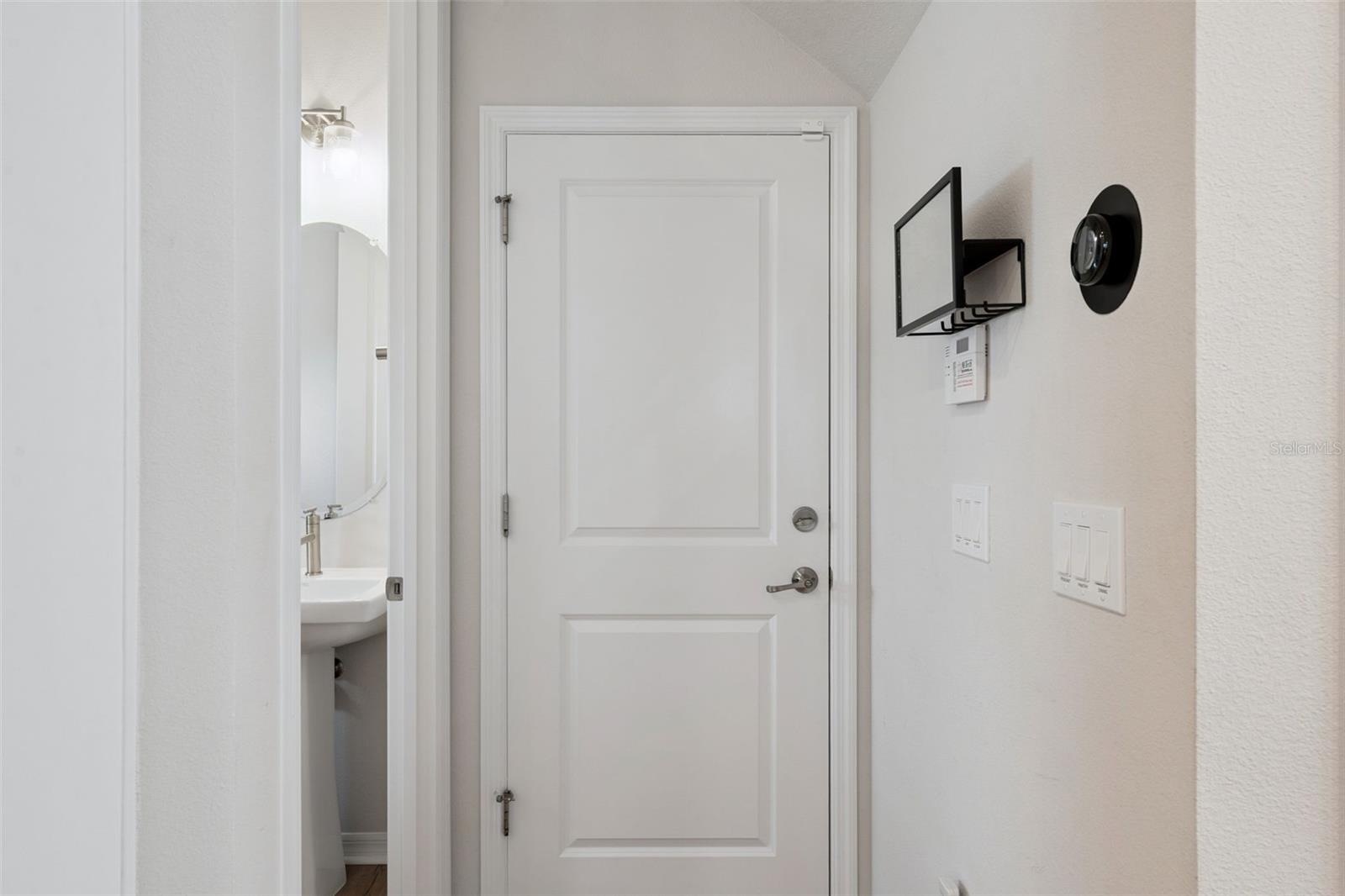 OAKLAND PARK - Residential