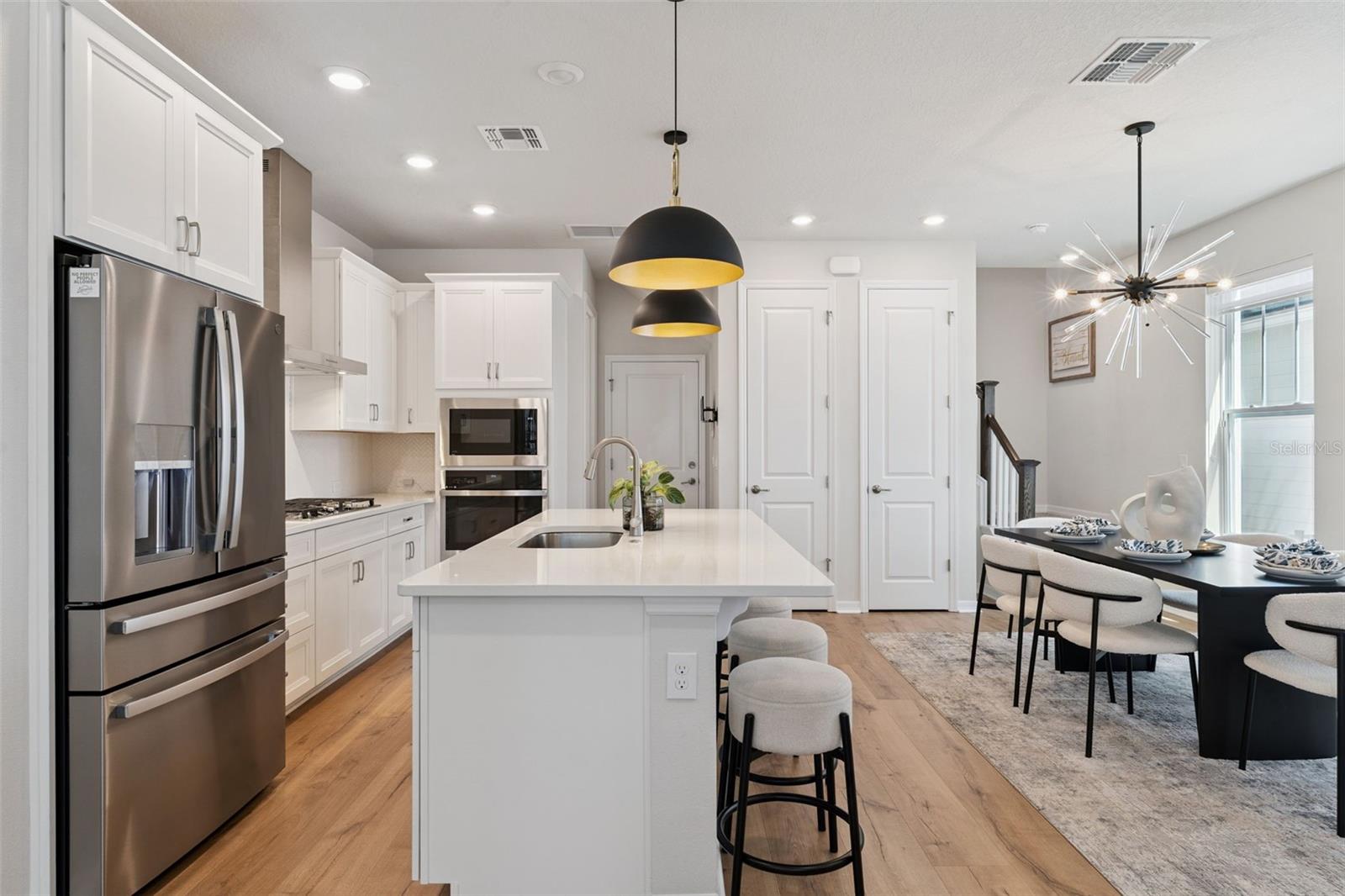 OAKLAND PARK - Residential