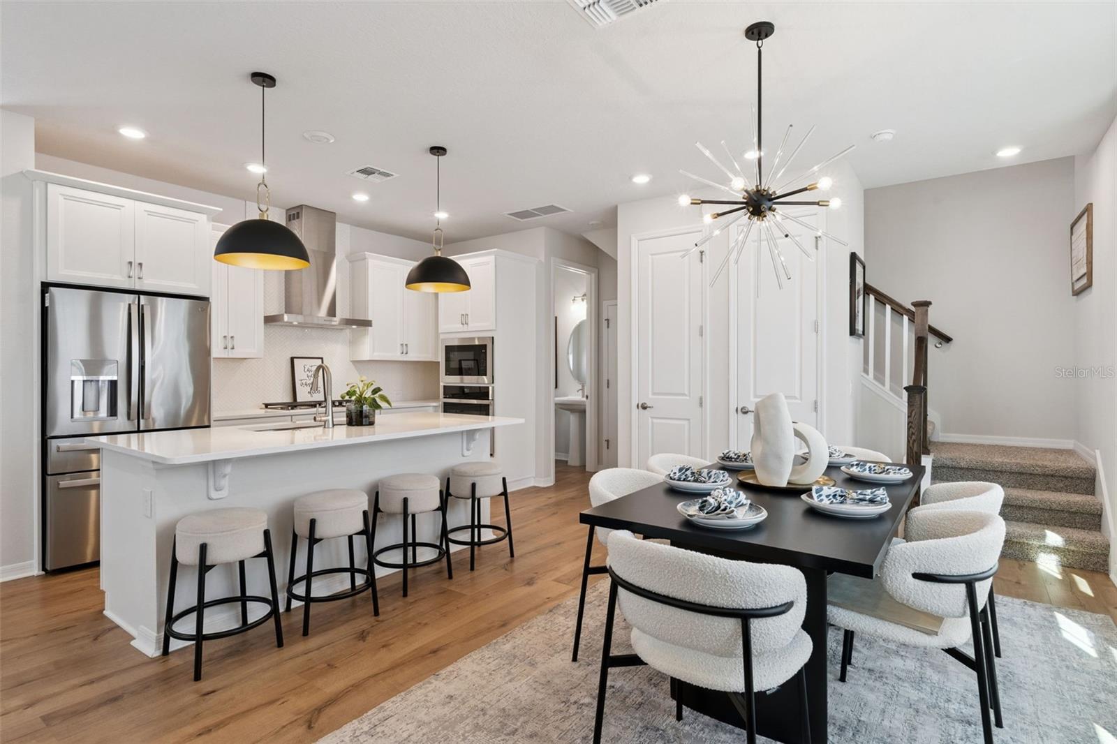 OAKLAND PARK - Residential