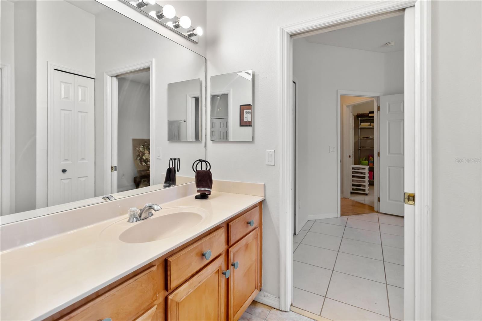 GATLIN GARDENS - Residential