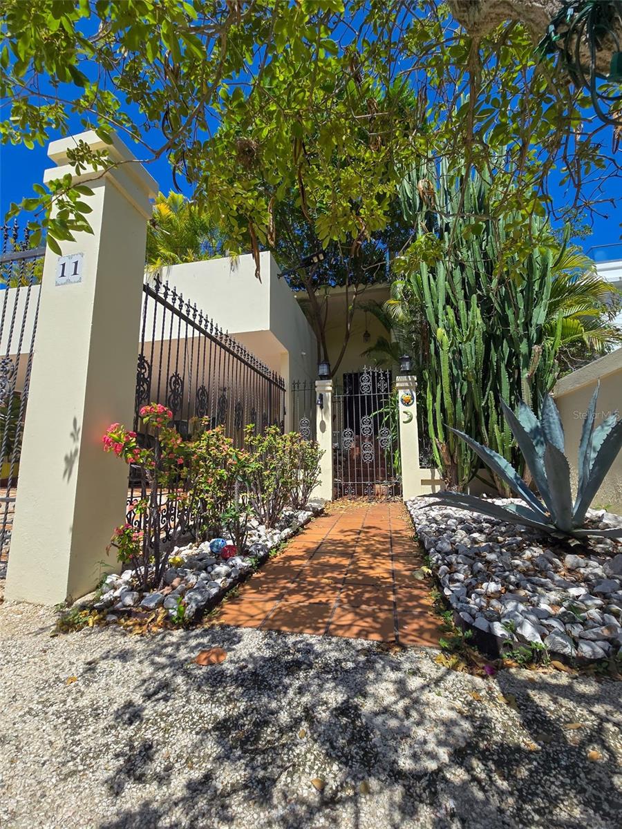 Discover this exceptional two-story residence in the highly sought-after Punta Las MarÃas community of San Juan. Featuring 4 spacious bedrooms and 3.5 bathrooms, this home offers comfort and elegance with beautiful marble floors throughout.
Just four houses down from direct beach access, you’ll enjoy a coveted coastal lifestyle with the ocean at your doorstep. The property is located on a gated street, offering both privacy and security. Nearby, you’ll find popular restaurants, shops, and all the conveniences of city living.
With its prime location, unbeatable value, and priced to sell quickly, this property is an excellent opportunity to own a home in one of San Juan’s most desirable neighborhoods.