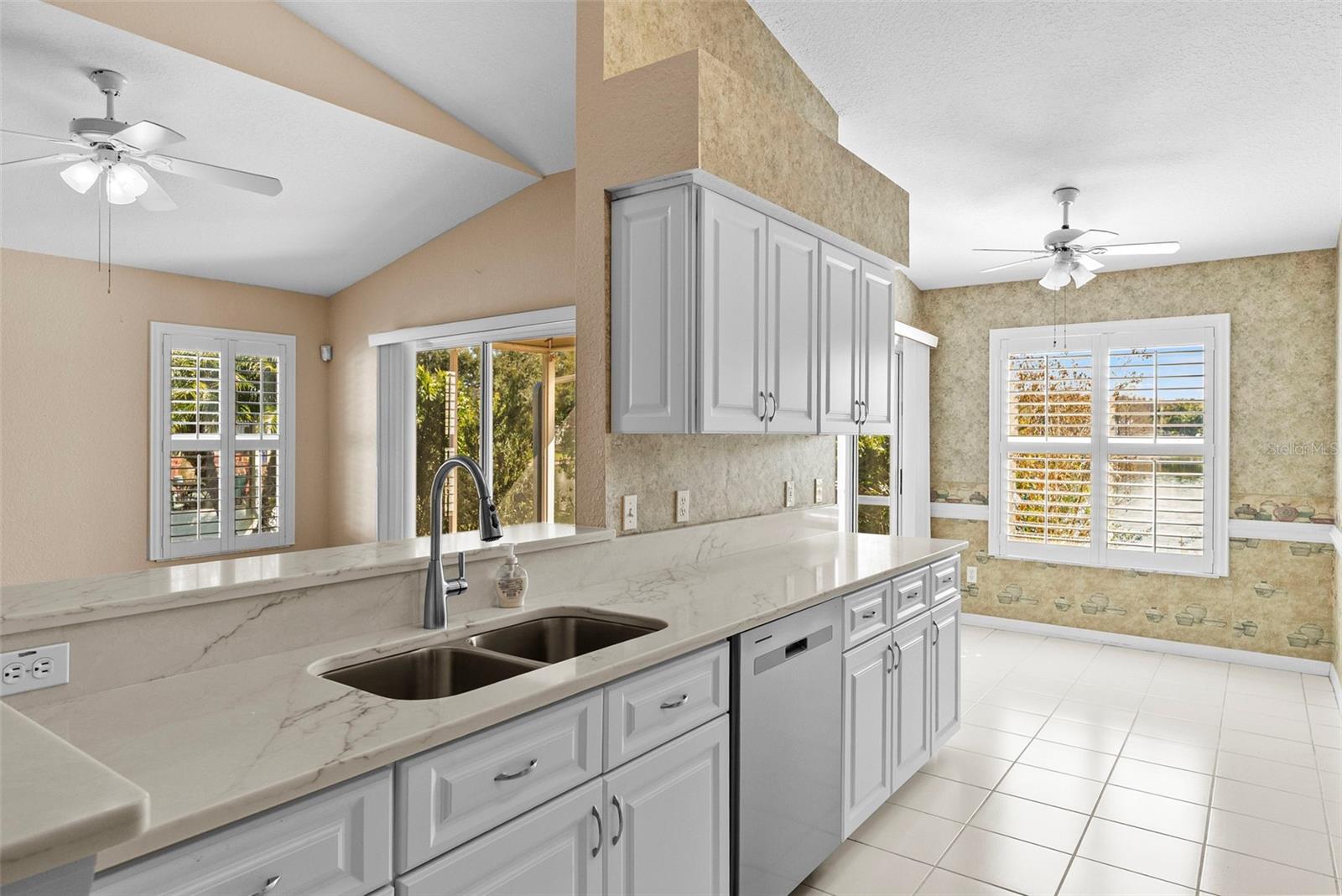 LAKE HERON - Residential